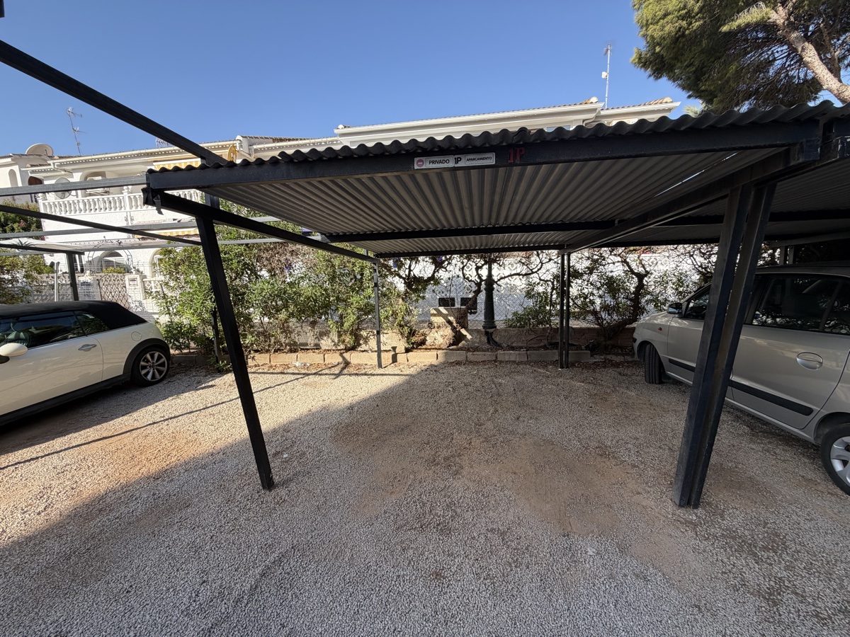 For sale - 2 Bedroom 1 Bathroom Apartment in La Zenia - , La Zenia, Alicante, Spain - Alicante