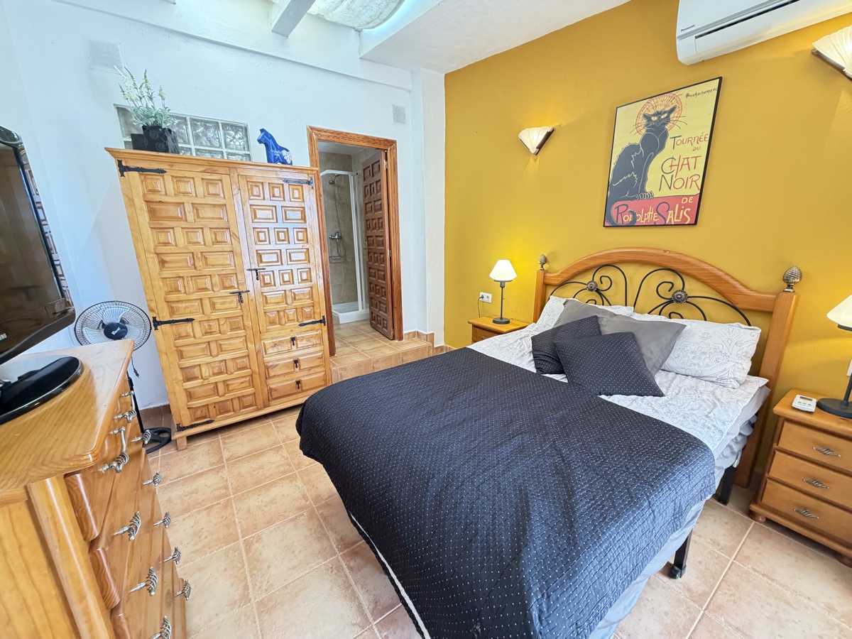 For sale - 3 Bedroom 3 Bathroom Bungalow in Torrevieja - , San Luis, Alicante, Spain - Alicante