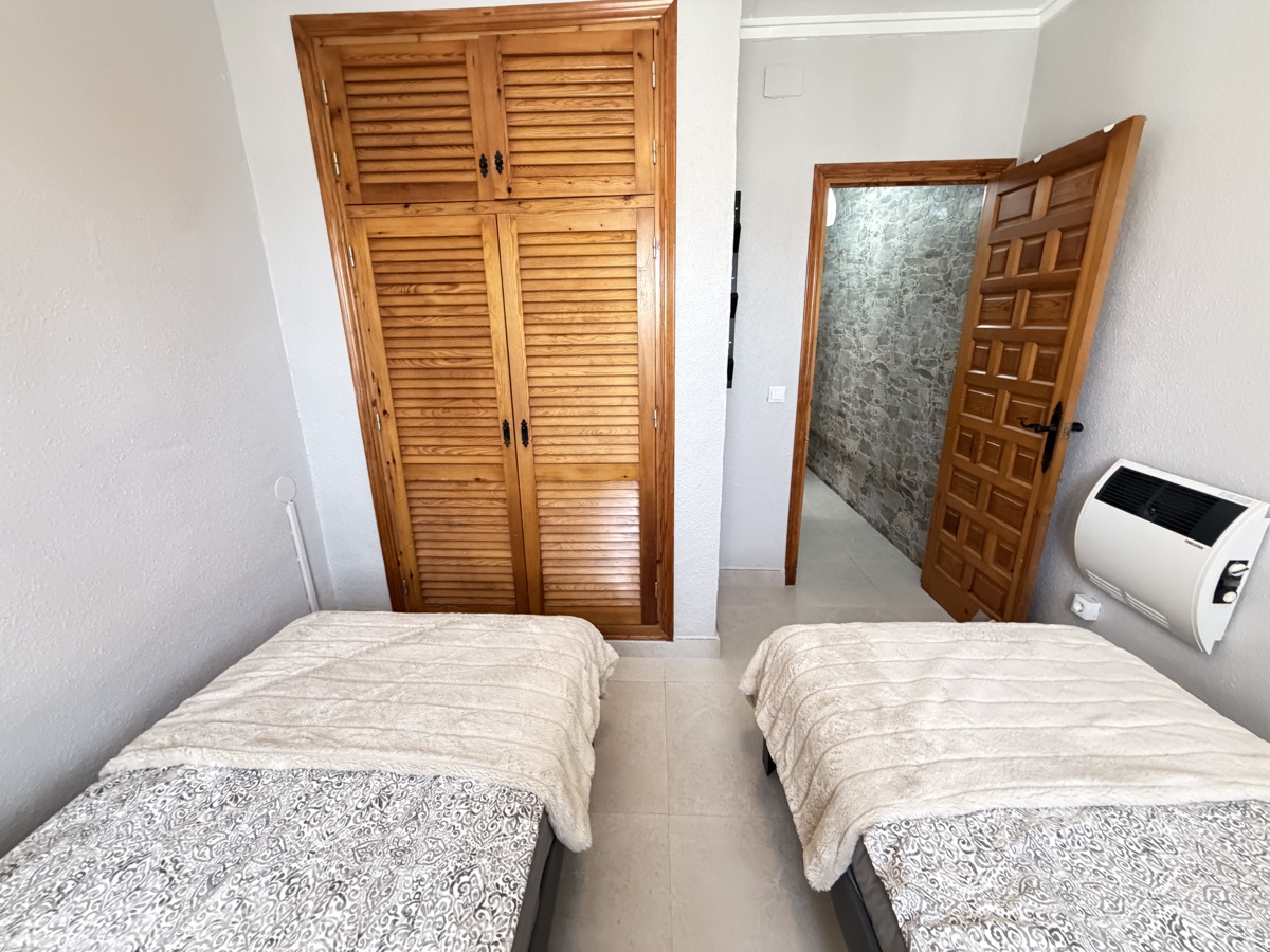 For sale - 3 Bedroom 3 Bathroom Bungalow in Torrevieja - , San Luis, Alicante, Spain - Alicante