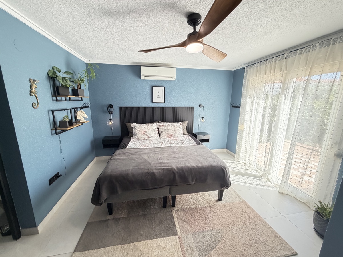 For sale - 3 Bedroom 3 Bathroom Bungalow in Torrevieja - , San Luis, Alicante, Spain - Alicante