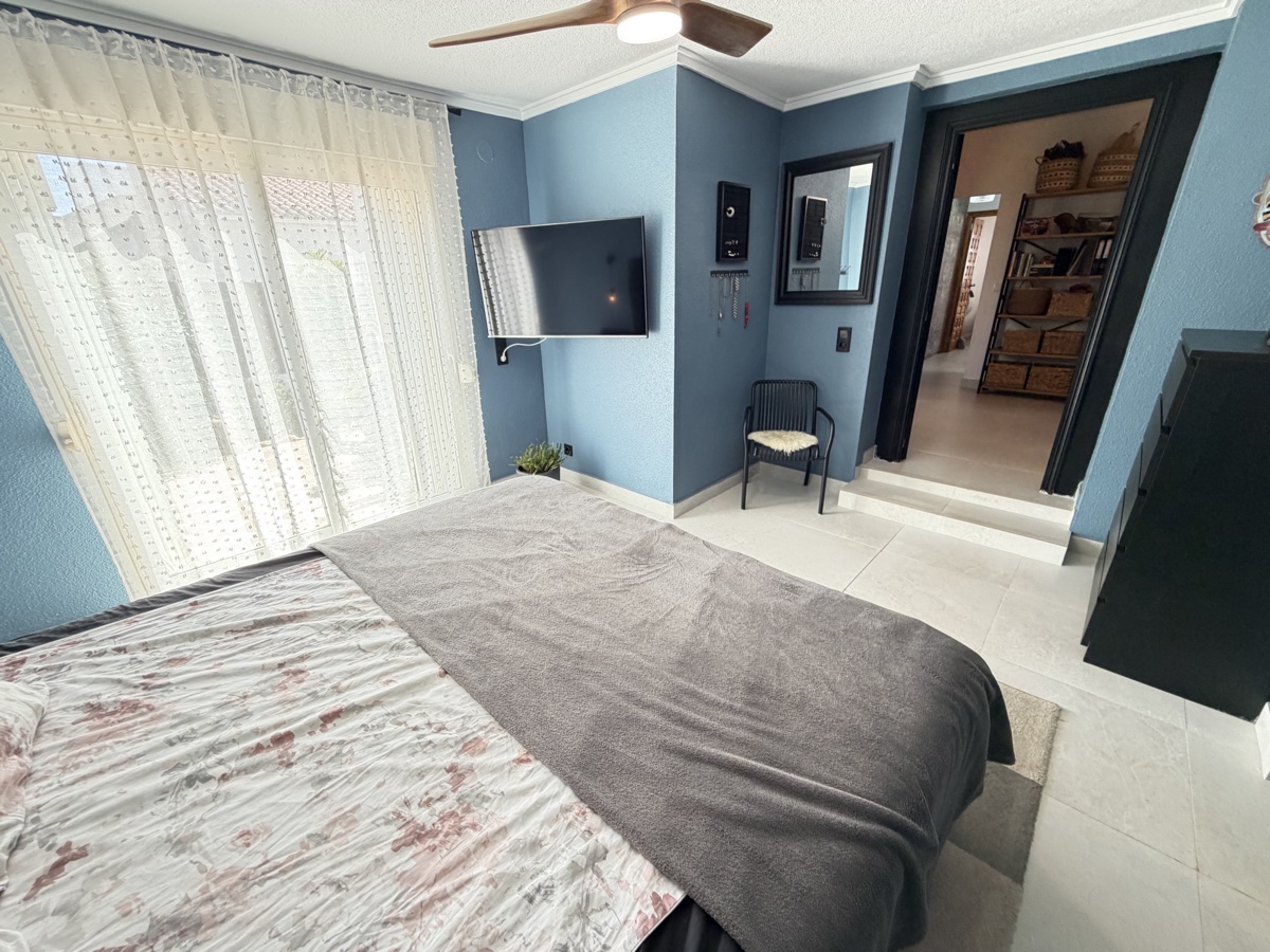 For sale - 3 Bedroom 3 Bathroom Bungalow in Torrevieja - , San Luis, Alicante, Spain - Alicante