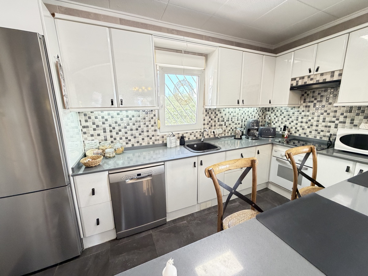 For sale - 3 Bedroom 3 Bathroom Bungalow in Torrevieja - , San Luis, Alicante, Spain - Alicante