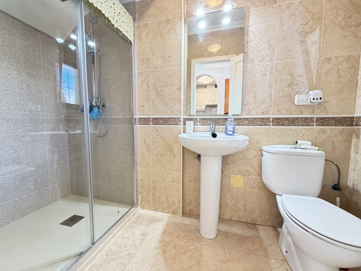 For sale - 2 Bedroom 2 Bathroom Townhouse in Campoamor Golf, Villamartin - , Campoamor Golf, Alicante, Spain - Alicante