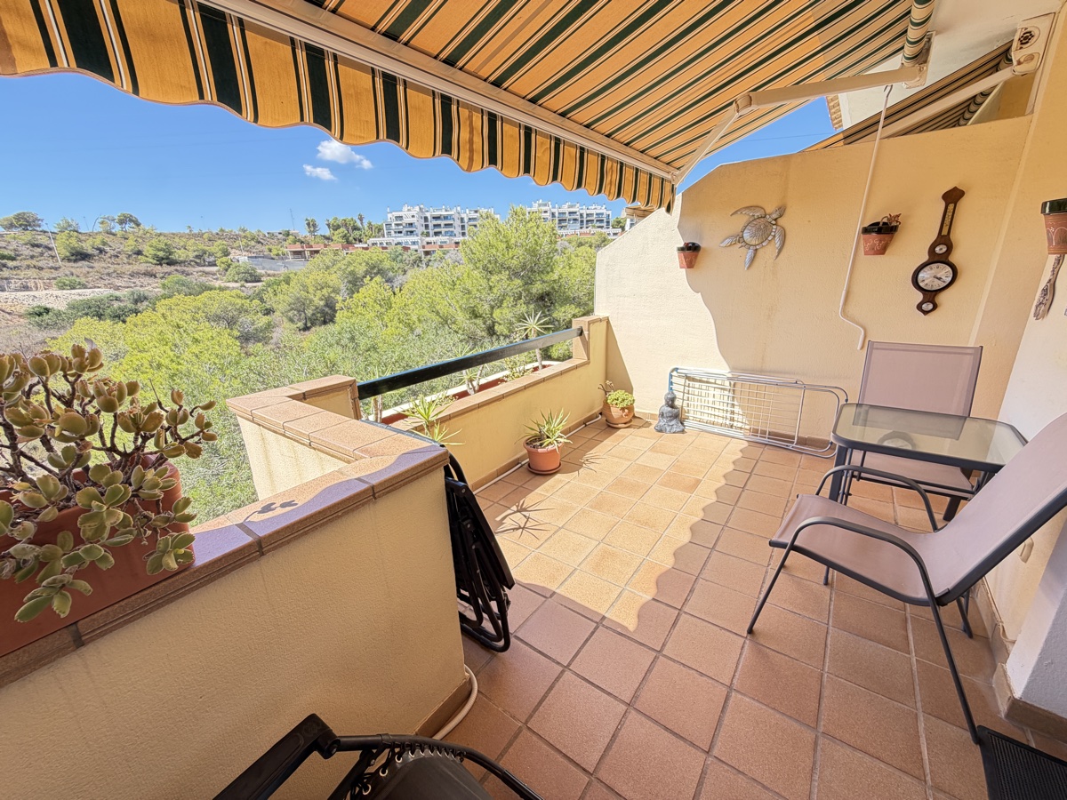 For sale - 2 Bedroom 2 Bathroom Townhouse in Campoamor Golf, Villamartin - , Campoamor Golf, Alicante, Spain - Alicante