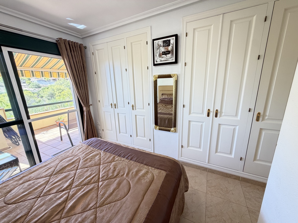 For sale - 2 Bedroom 2 Bathroom Townhouse in Campoamor Golf, Villamartin - , Campoamor Golf, Alicante, Spain - Alicante