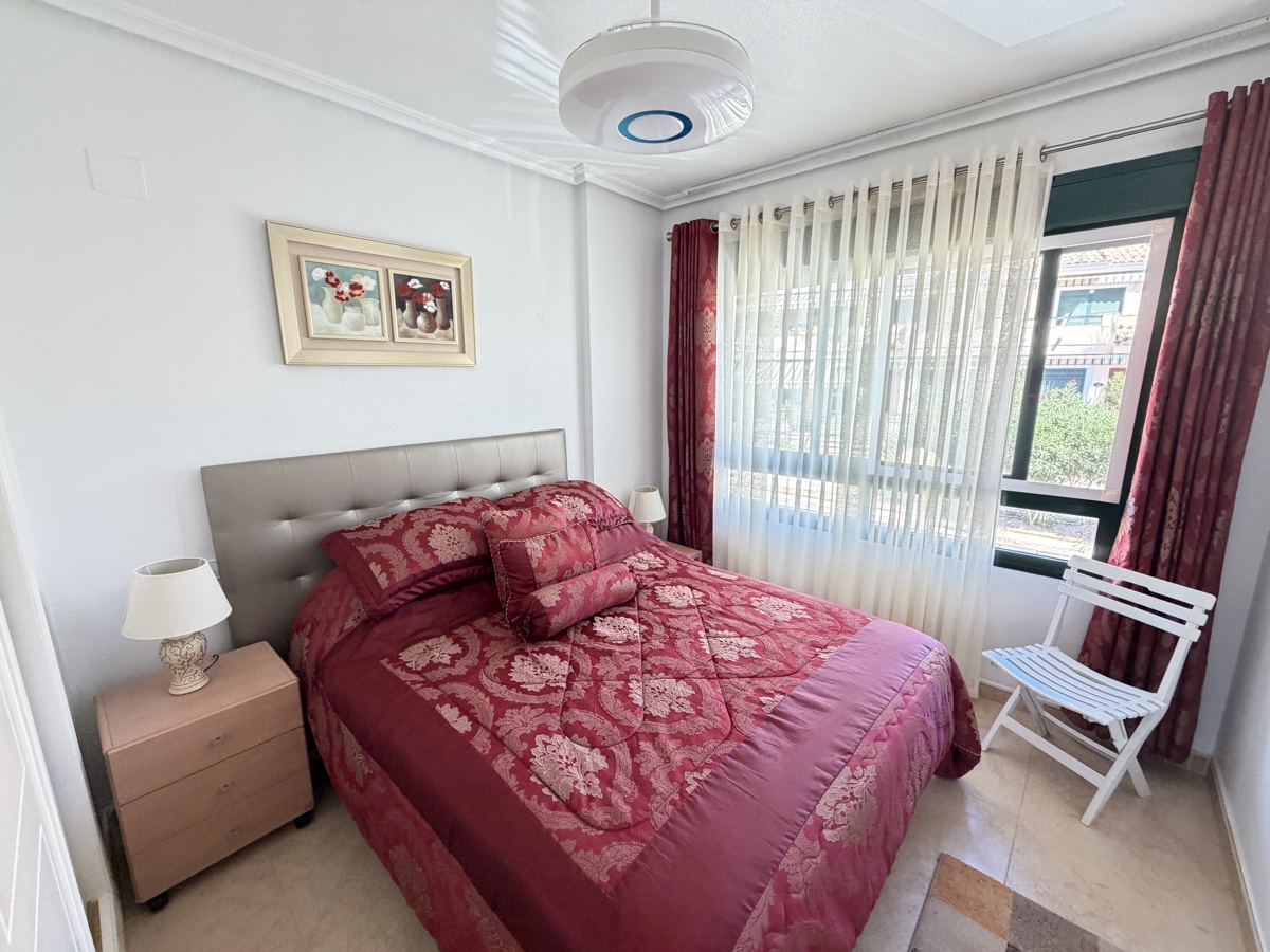 For sale - 2 Bedroom 2 Bathroom Townhouse in Campoamor Golf, Villamartin - , Campoamor Golf, Alicante, Spain - Alicante
