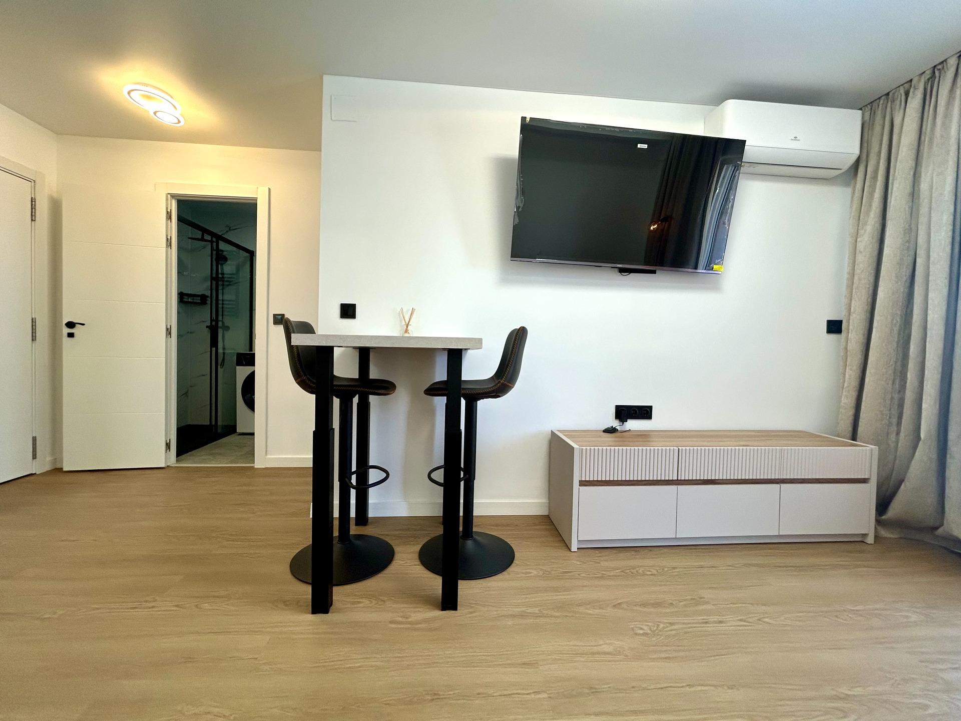 For sale - 2 Bedroom 1 Bathroom Apartment in Torrevieja - Punta Prima  - Alicante