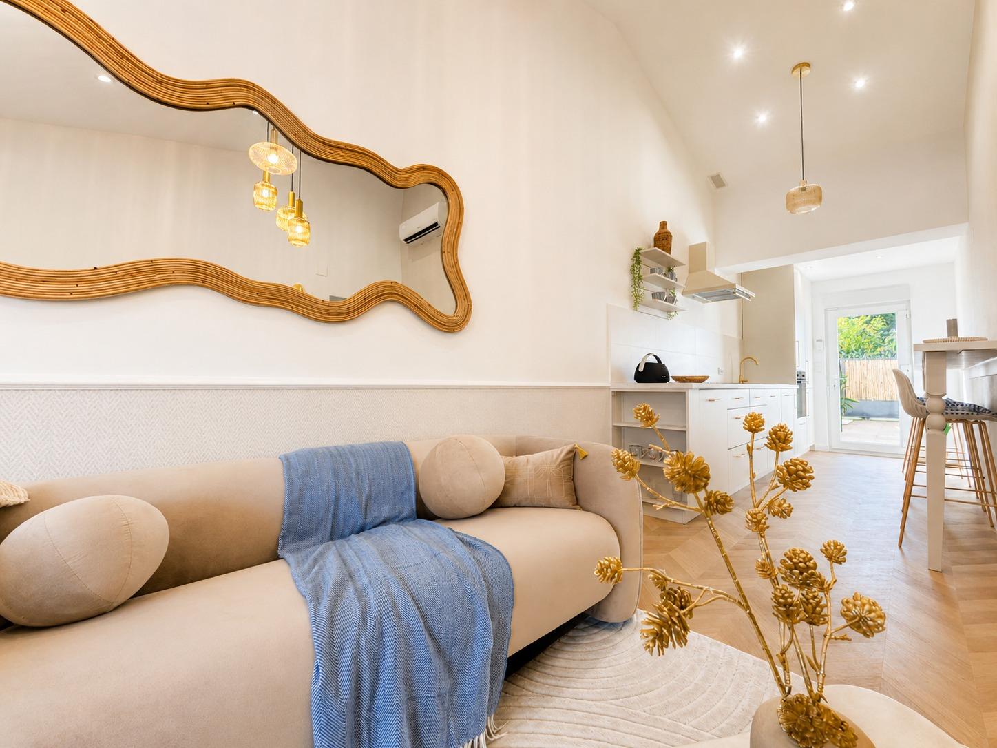 For sale - 4 Bedroom 2 Bathroom Semi in Punta Prima  - Punta Prima  - Alicante