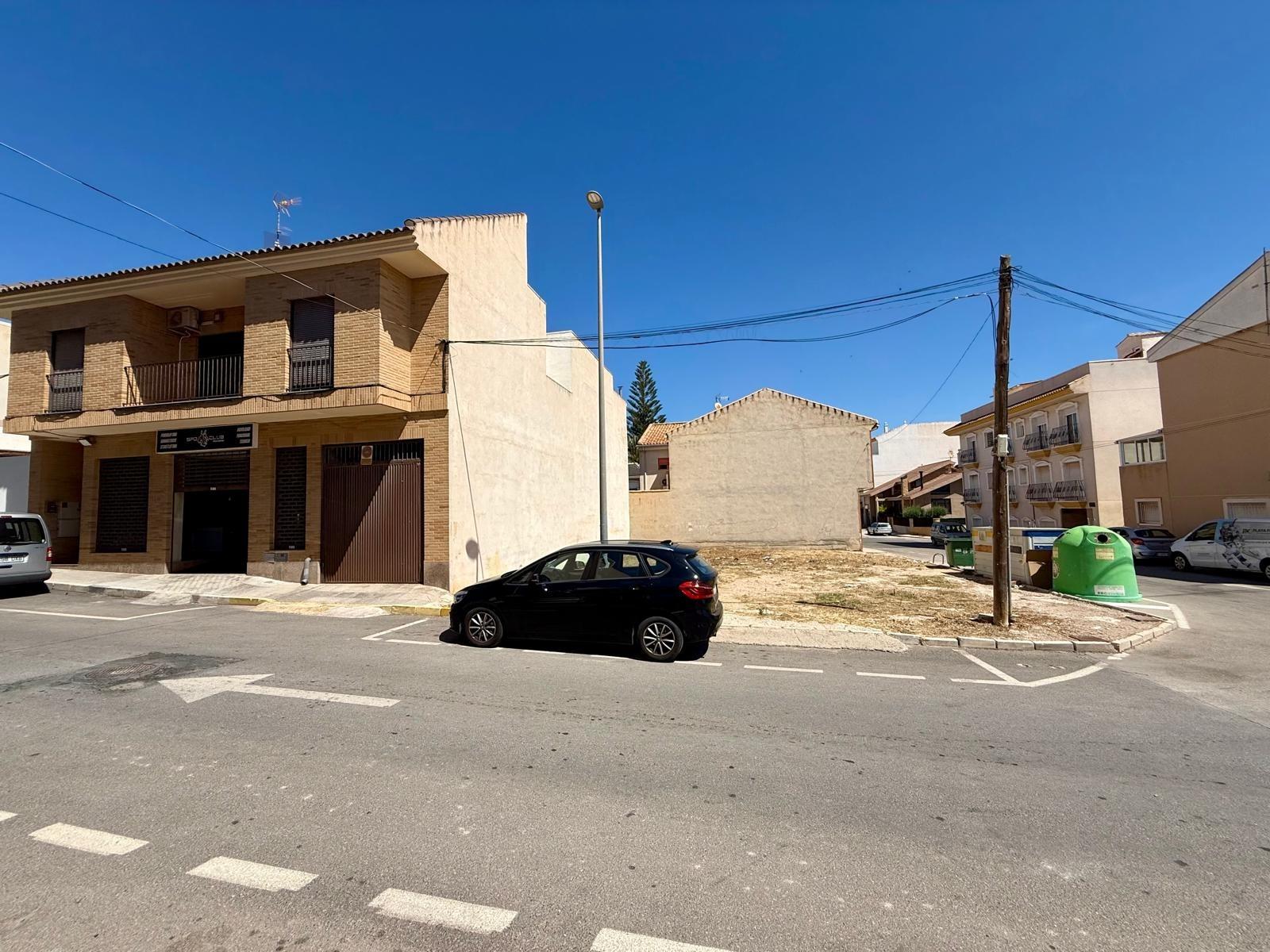 For sale - Plot in San Miguel de Salinas - CENTRO URBANO  - Alicante