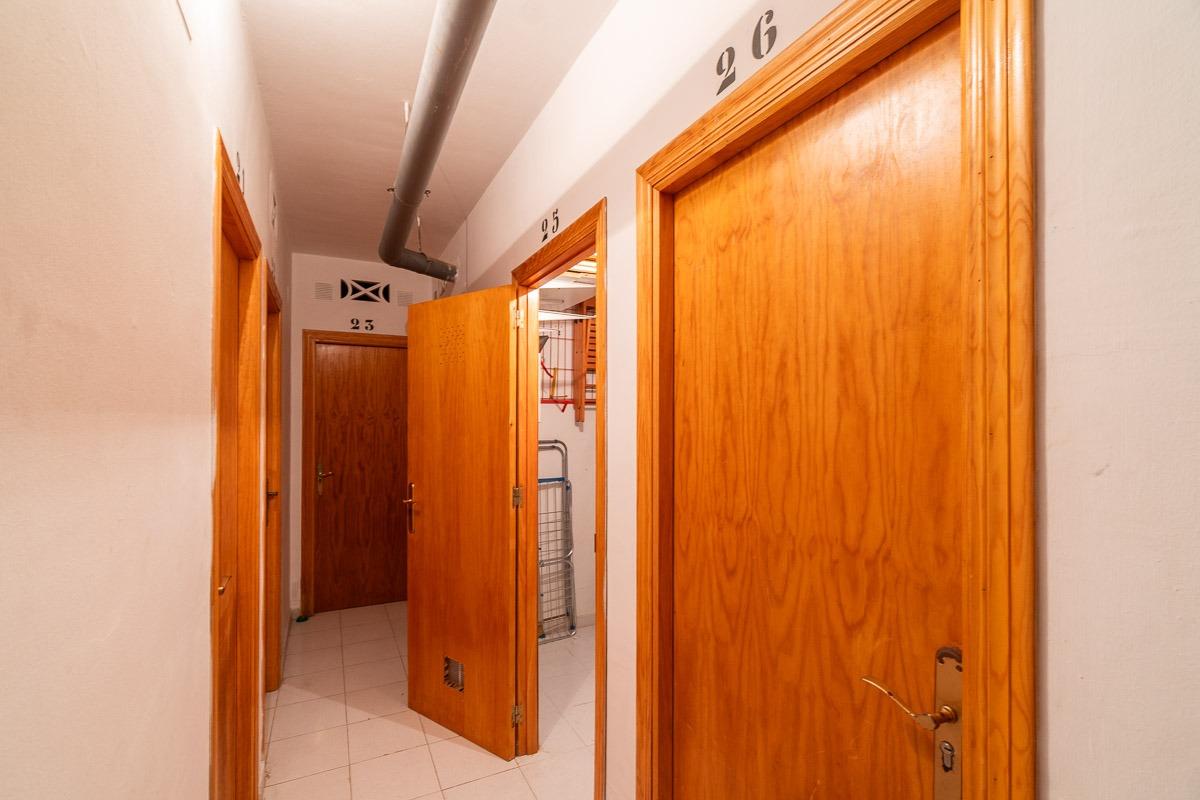 For sale - 3 Bedroom 1 Bathroom Apartment in Orihuela Costa - Campoamor  - Alicante