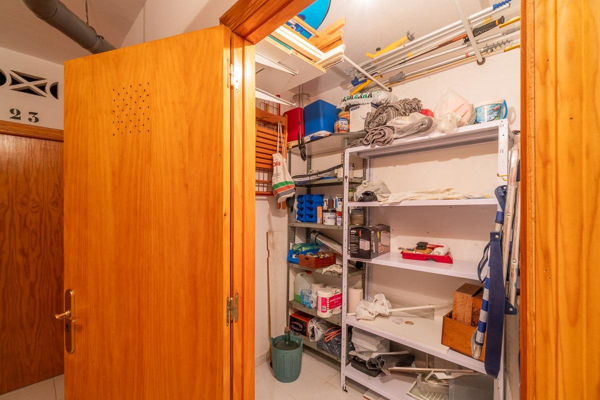 For sale - 3 Bedroom 1 Bathroom Apartment in Orihuela Costa - Campoamor  - Alicante