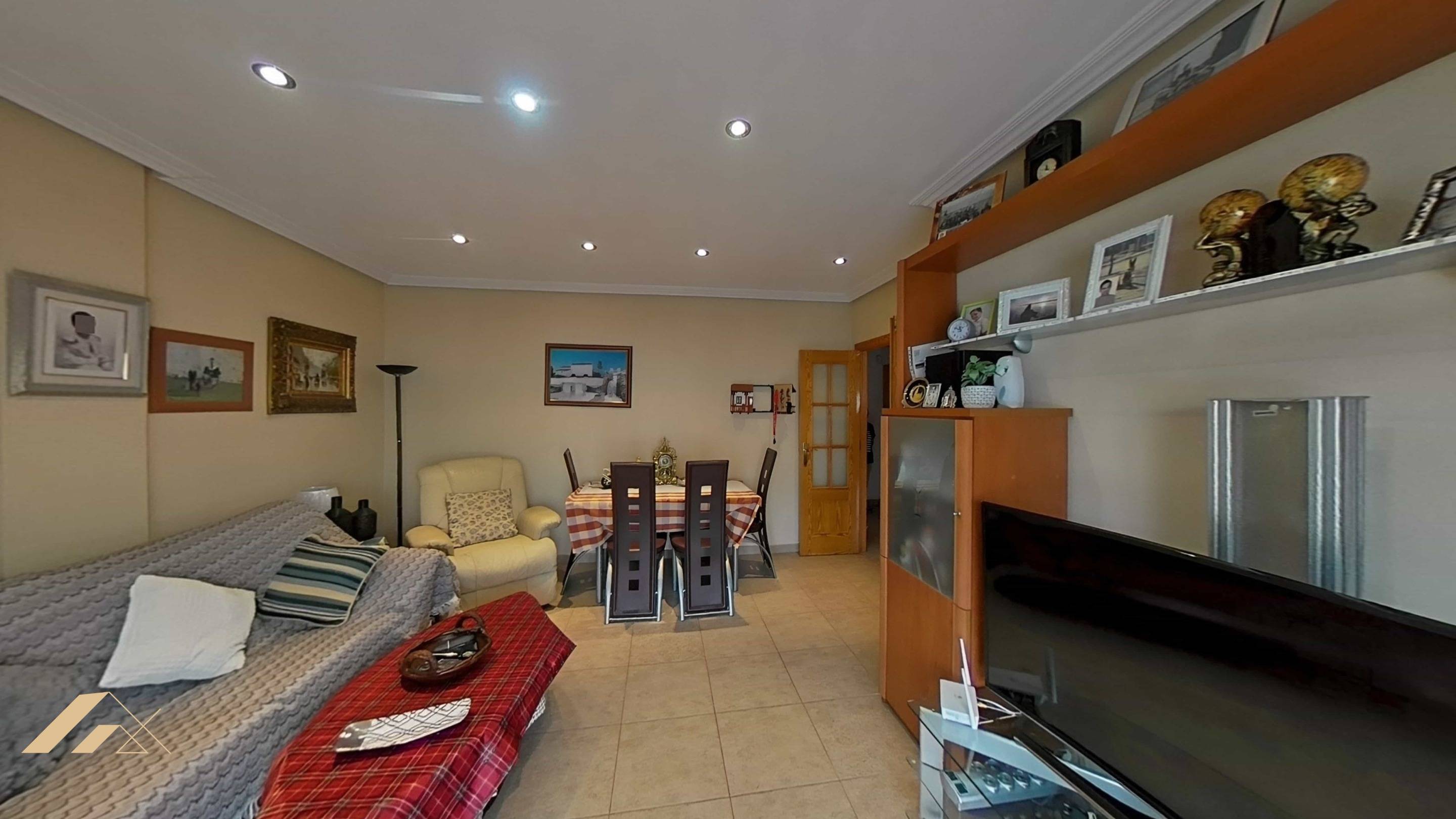 For sale - 4 Bedroom 2 Bathroom Duplex in San Pedro del Pinatar - Centro  - Murcia