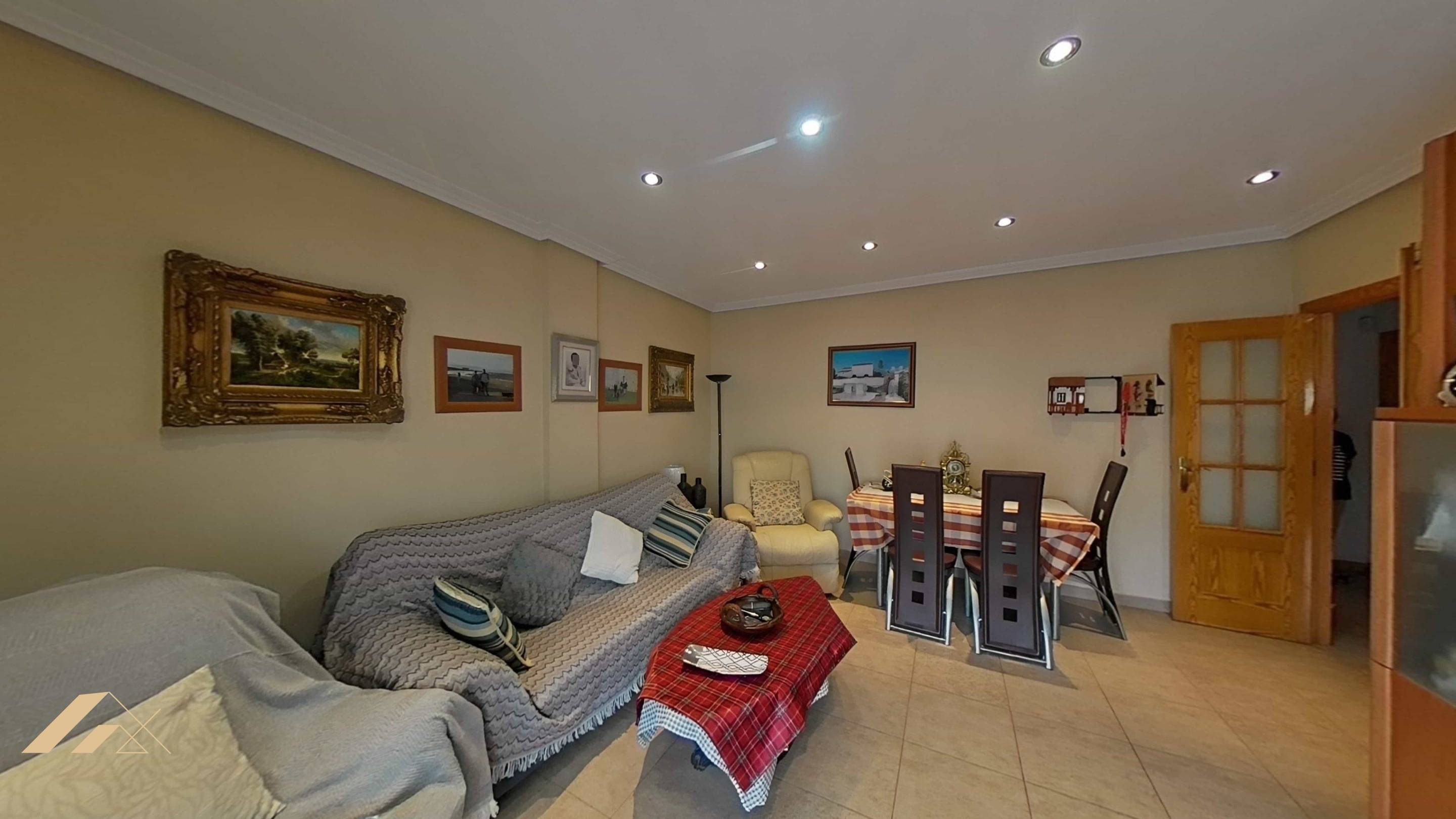 For sale - 4 Bedroom 2 Bathroom Duplex in San Pedro del Pinatar - Centro  - Murcia