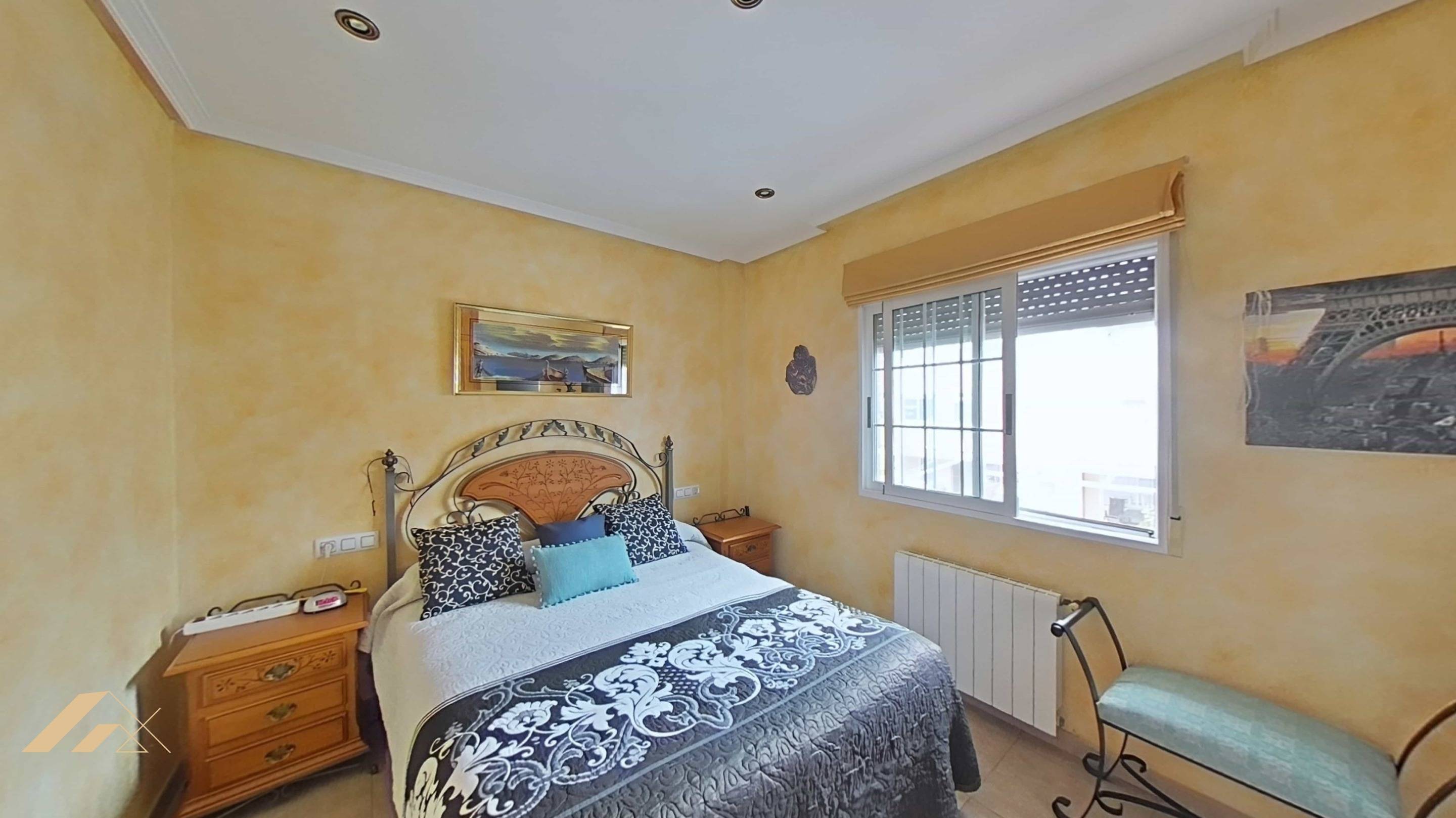 For sale - 4 Bedroom 2 Bathroom Duplex in San Pedro del Pinatar - Centro  - Murcia
