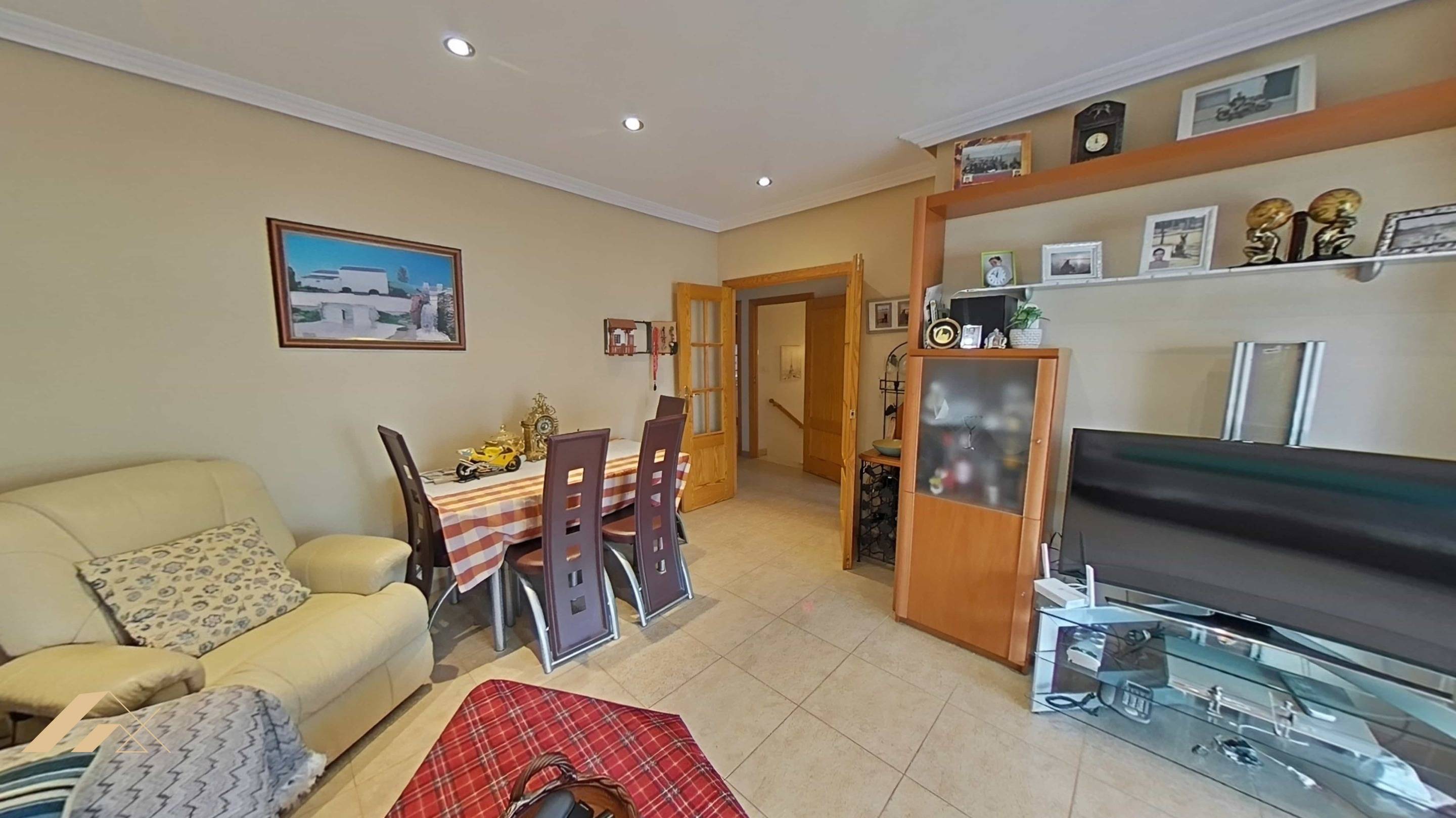 For sale - 4 Bedroom 2 Bathroom Duplex in San Pedro del Pinatar - Centro  - Murcia