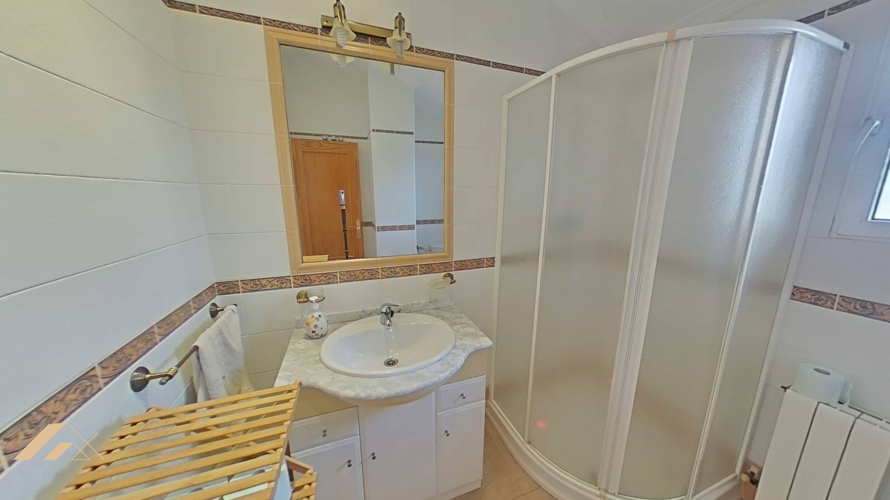 For sale - 4 Bedroom 2 Bathroom Duplex in San Pedro del Pinatar - Centro  - Murcia