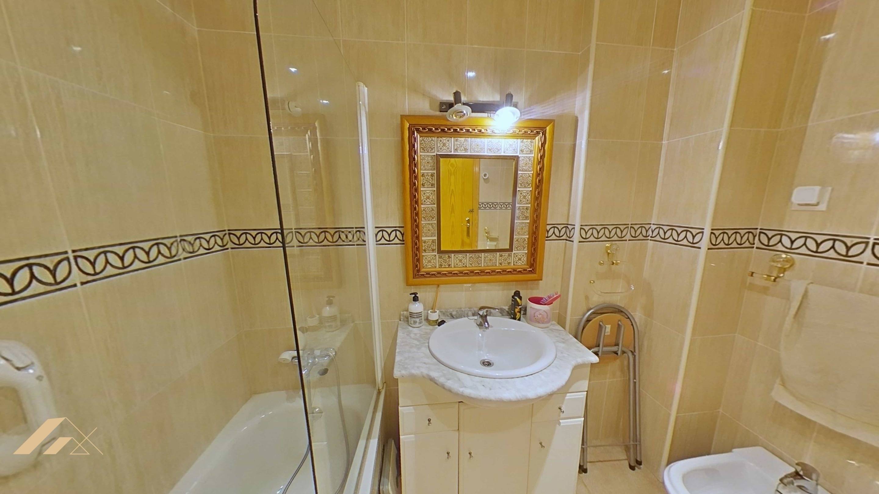 For sale - 4 Bedroom 2 Bathroom Duplex in San Pedro del Pinatar - Centro  - Murcia