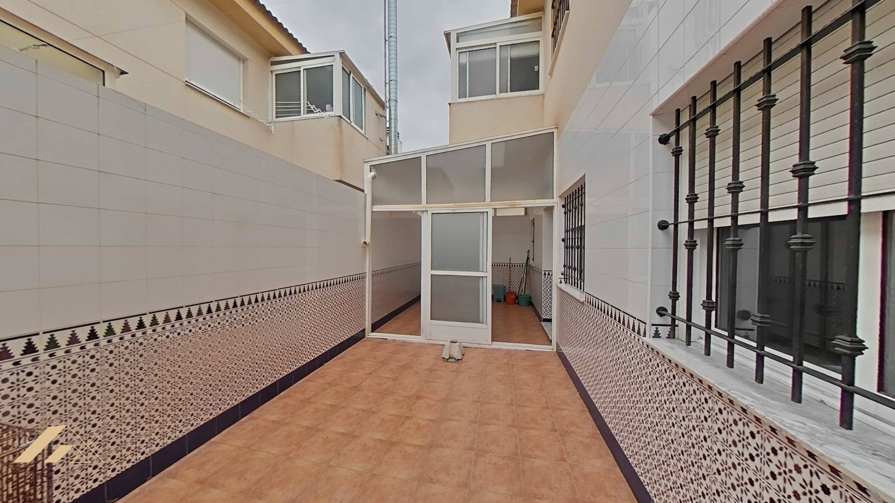 For sale - 4 Bedroom 2 Bathroom Duplex in San Pedro del Pinatar - Centro  - Murcia