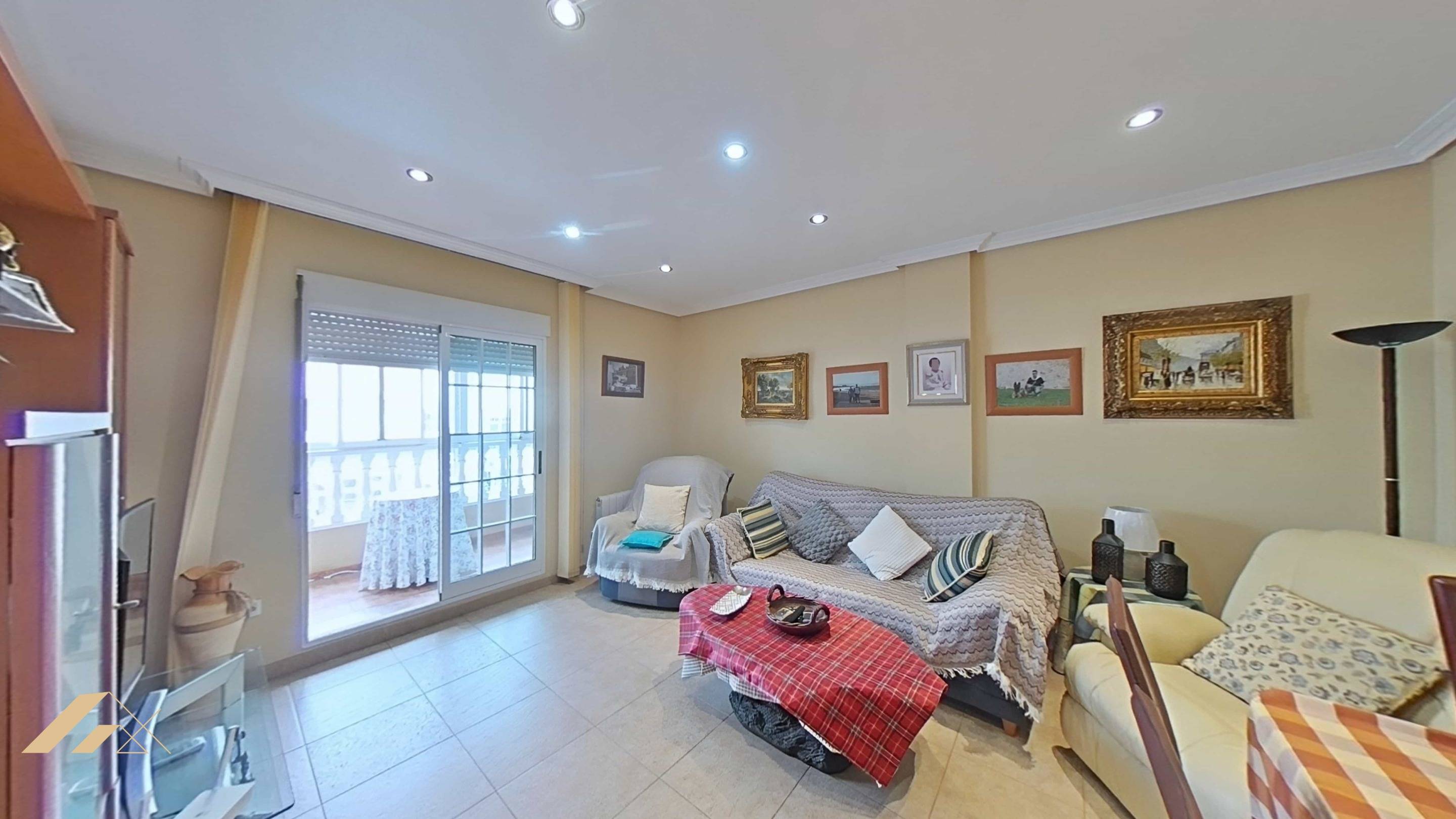 For sale - 4 Bedroom 2 Bathroom Duplex in San Pedro del Pinatar - Centro  - Murcia