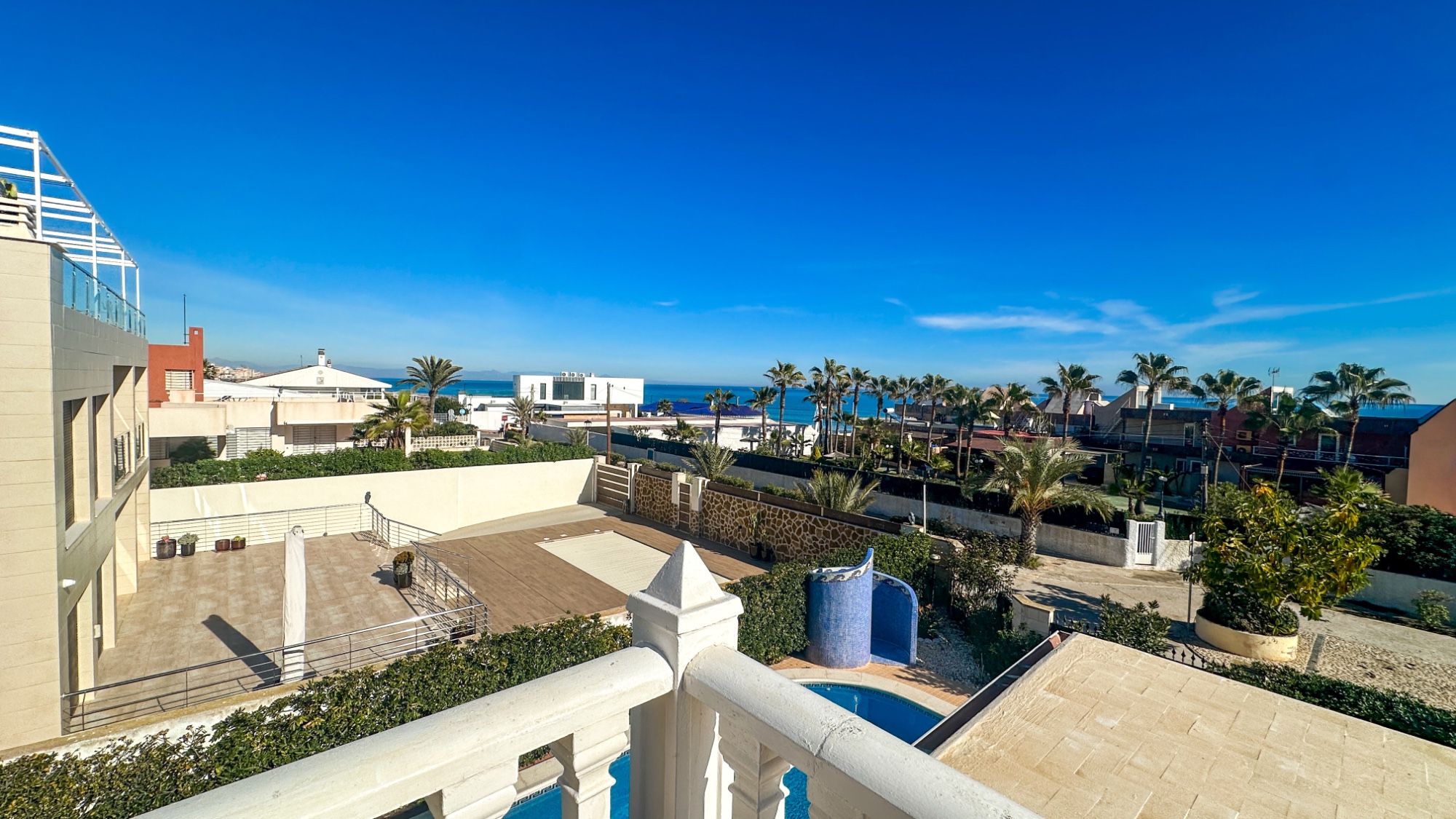 For sale - 6 Bedroom 5 Bathroom Villa in La Mata - Costa Blanca  - Alicante