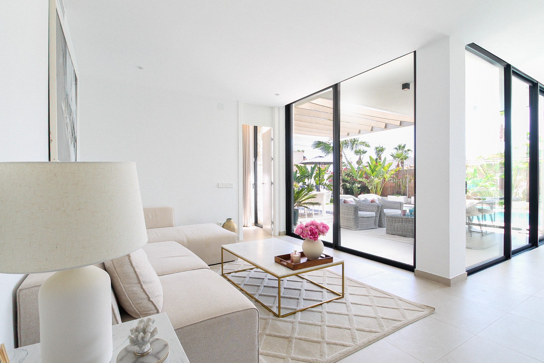 For sale - 3 Bedroom 3 Bathroom Villa in Lomas de Cabo Roig - Costa Blanca  - Alicante