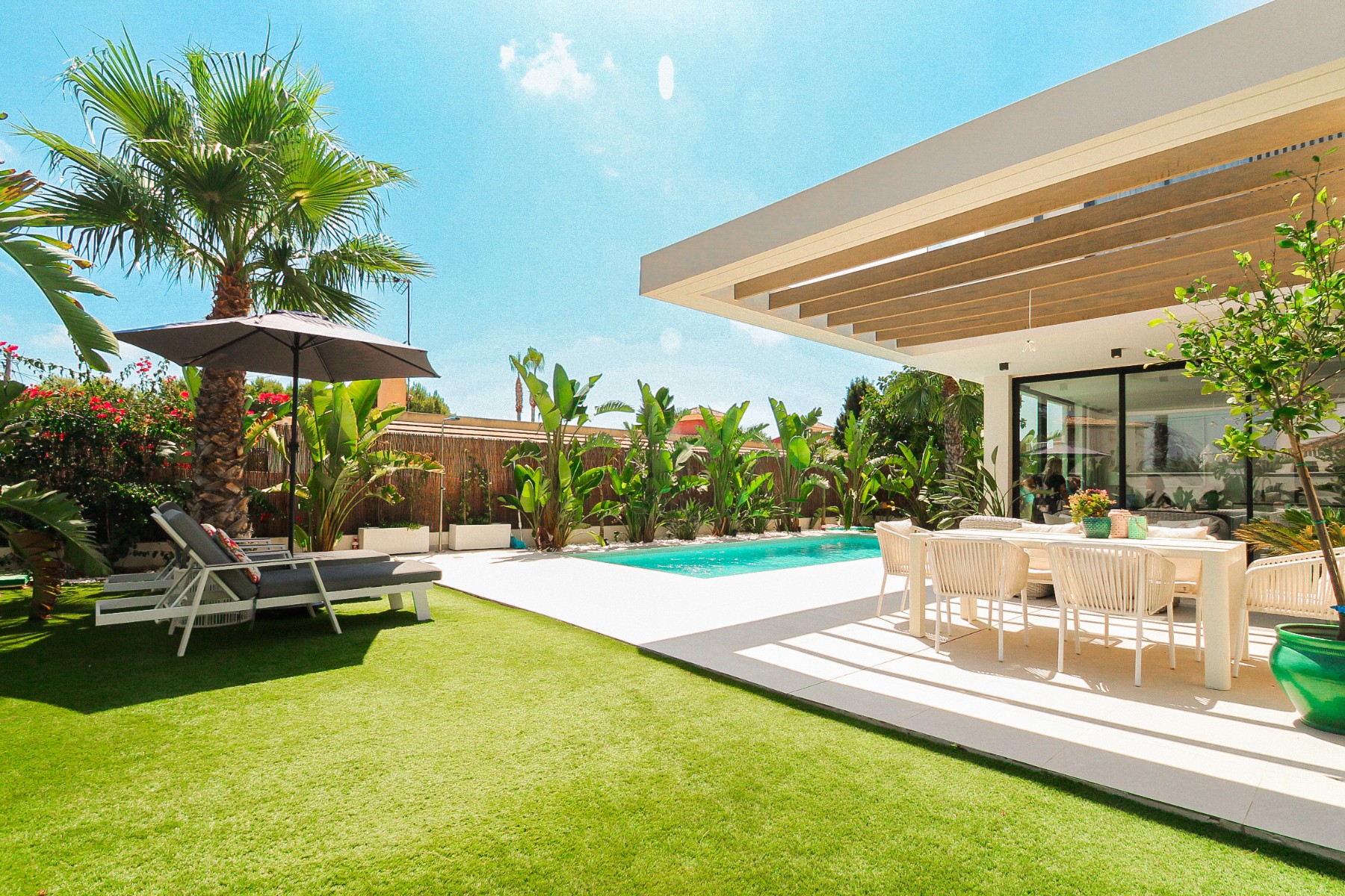 For sale - 3 Bedroom 3 Bathroom Villa in Lomas de Cabo Roig - Costa Blanca  - Alicante