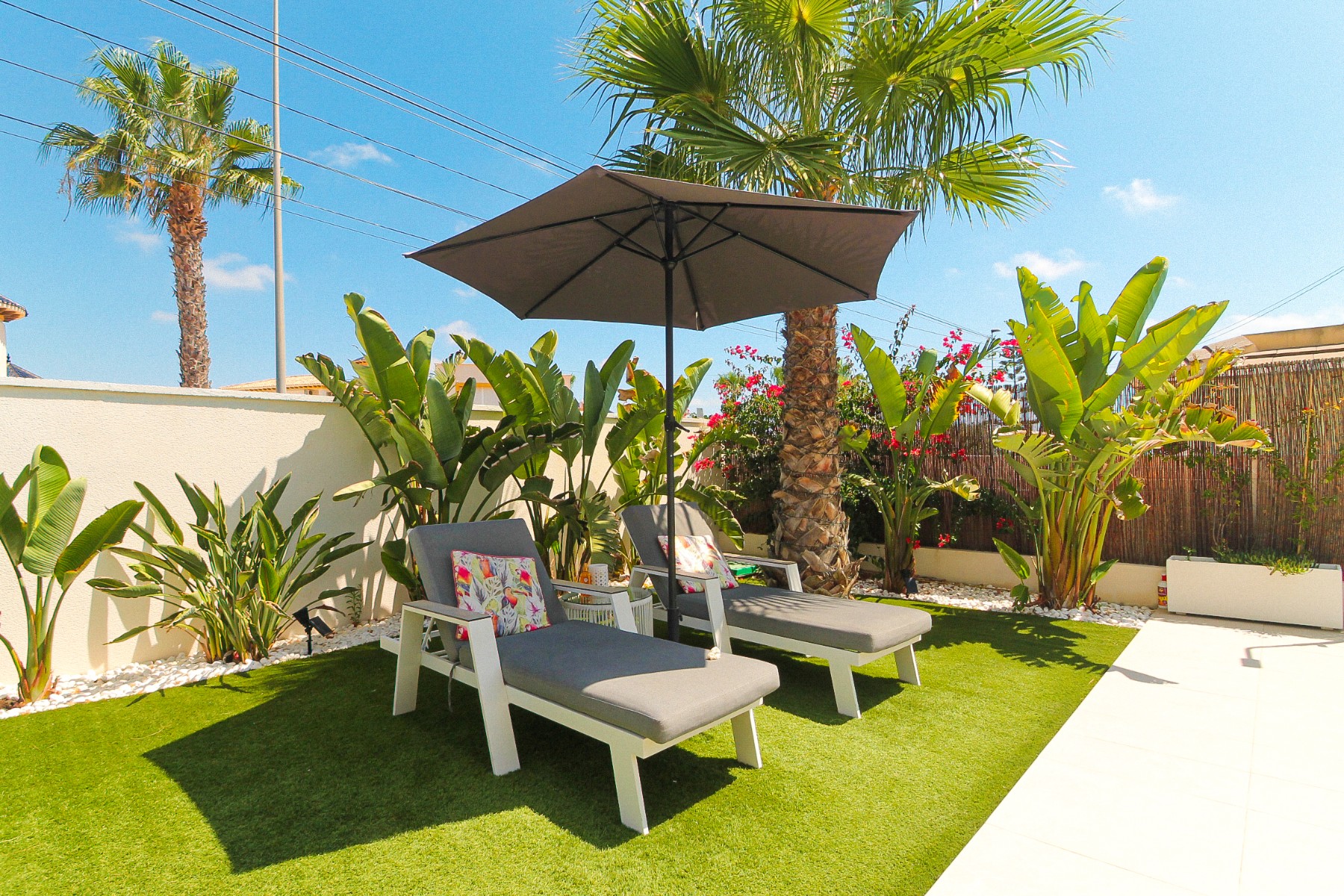 For sale - 3 Bedroom 3 Bathroom Villa in Lomas de Cabo Roig - Costa Blanca  - Alicante