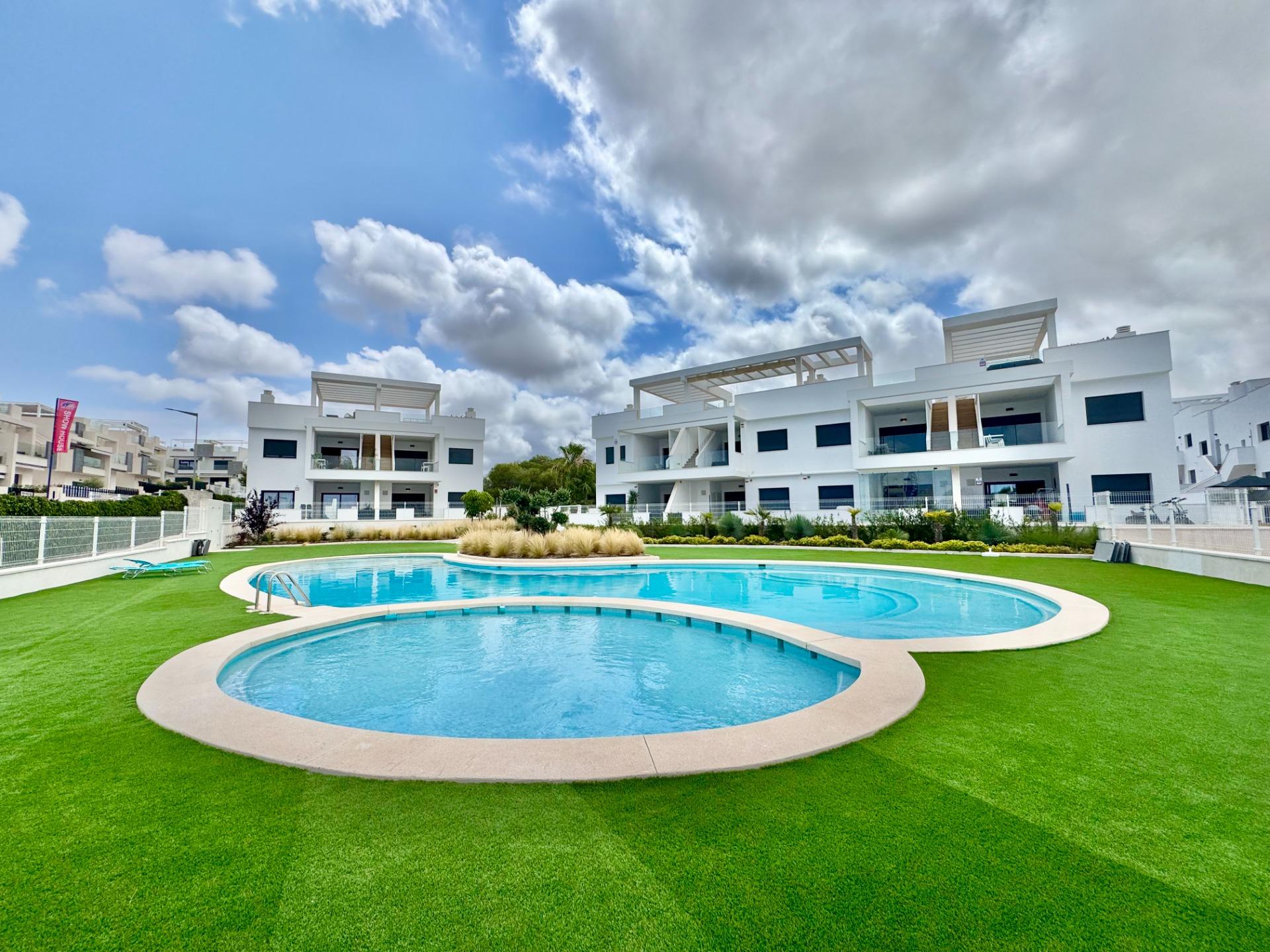 For sale - 2 Bedroom 2 Bathroom Penthouse in Torrevieja - Costa Blanca  - Alicante