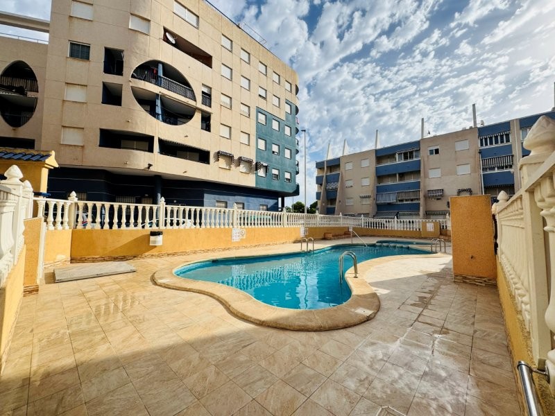 For sale - 2 Bedroom 1 Bathroom Apartment in La Mata - Costa Blanca  - Alicante