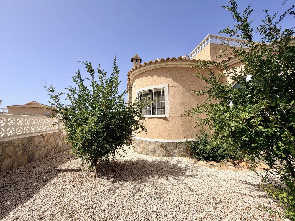 For sale - 3 Bedroom 2 Bathroom Villa in Ciudad Quesada - Costa Blanca  - Alicante