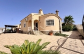 27-73-515-11-1098/81099, 3 Bedroom 2 Bathroom Villa in Ciudad Quesada