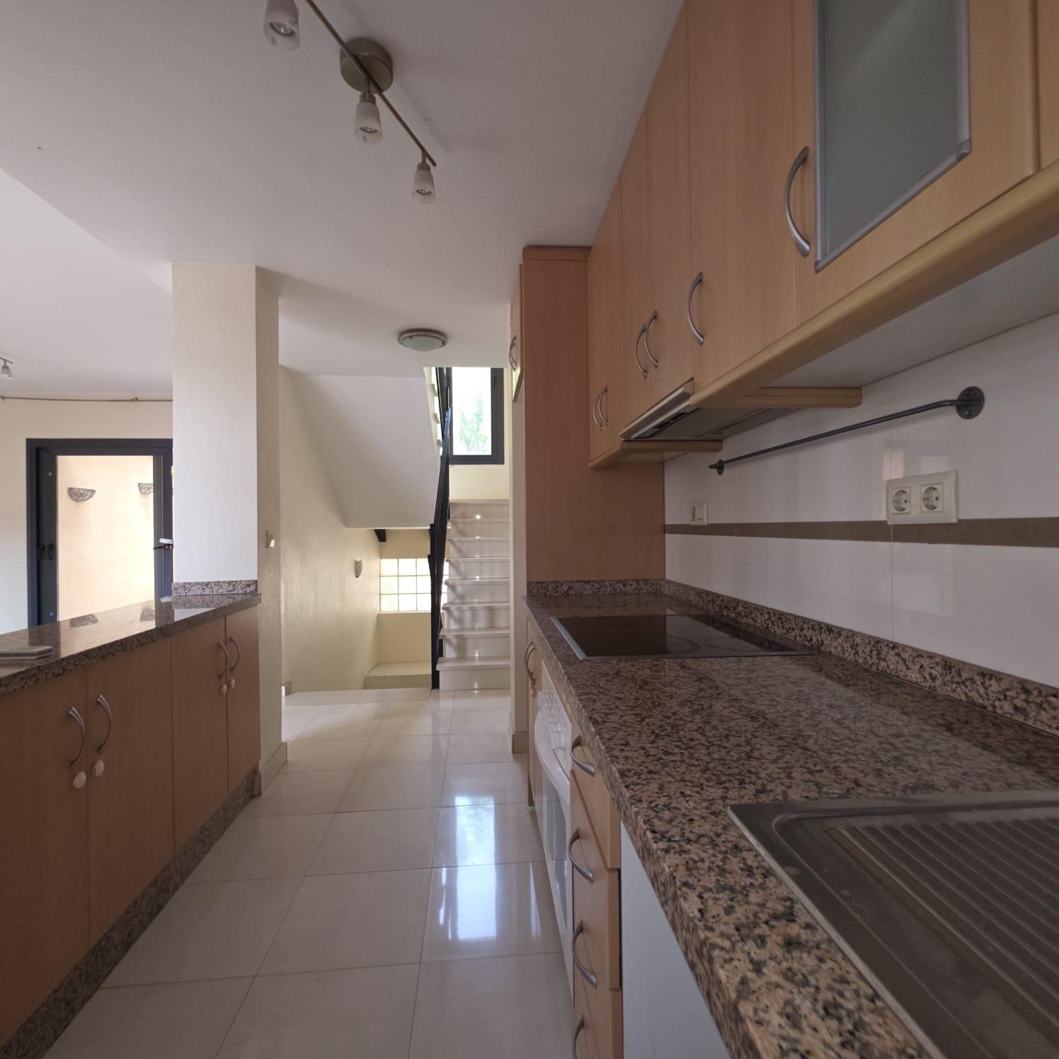For sale - 4 Bedroom 2 Bathroom Town House in Orihuela Costa - Las Filipinas  - Alicante