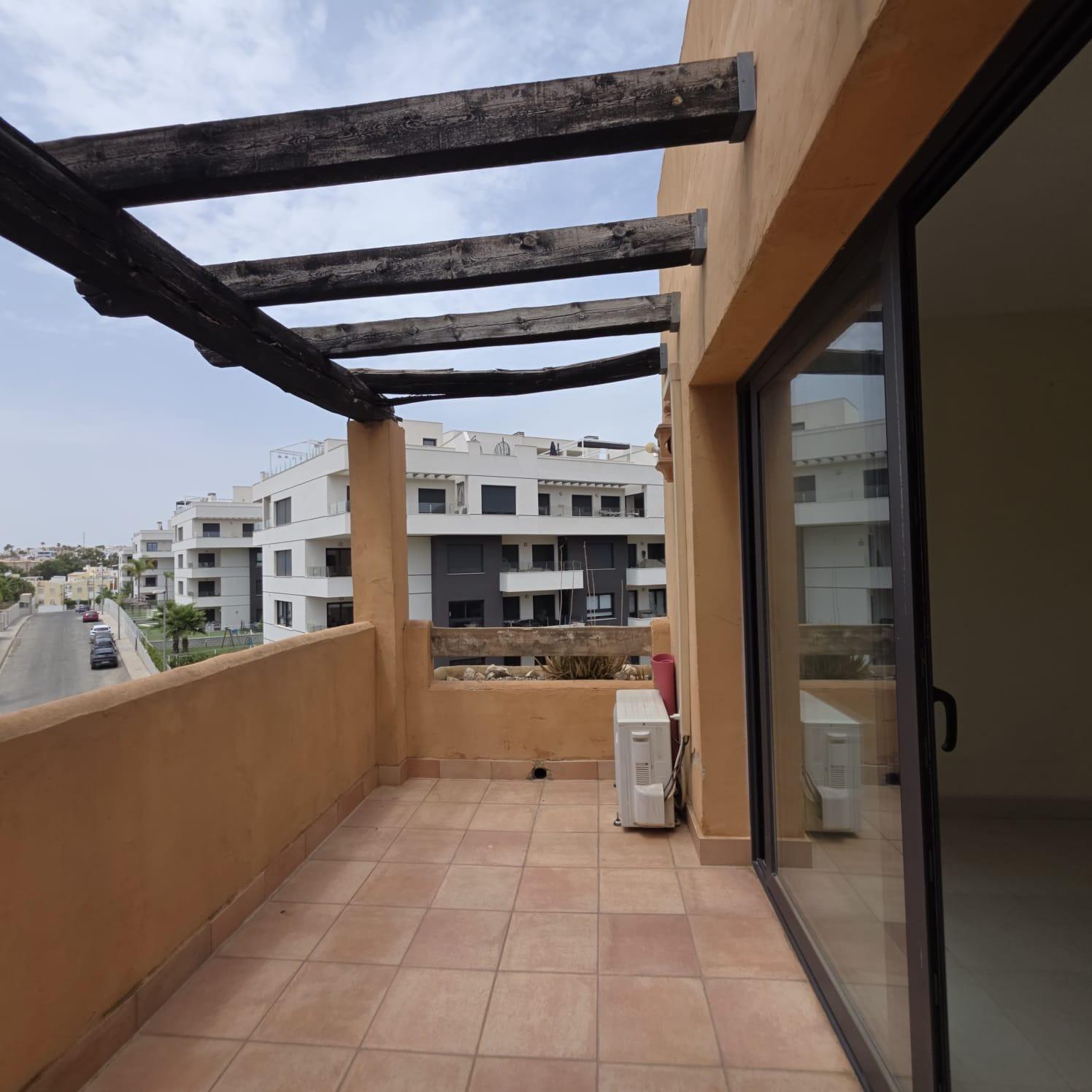 For sale - 4 Bedroom 2 Bathroom Town House in Orihuela Costa - Las Filipinas  - Alicante