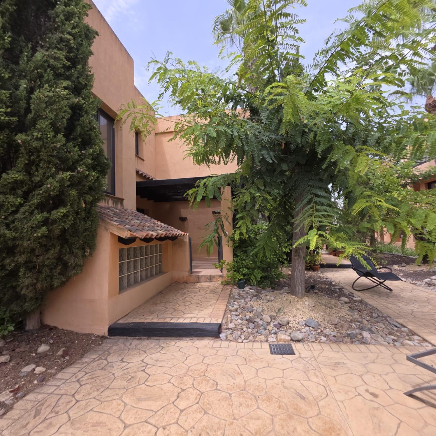 For sale - 4 Bedroom 2 Bathroom Town House in Orihuela Costa - Las Filipinas  - Alicante