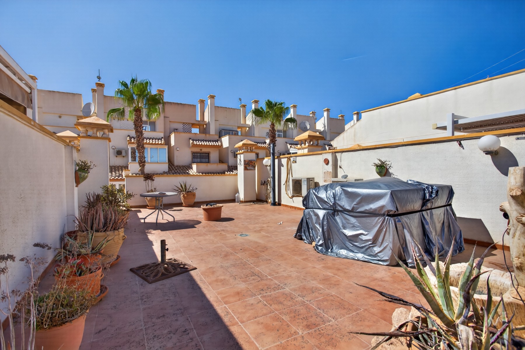 For sale - 2 Bedroom 2 Bathroom Villa in Villamartin - Costa Blanca  - Alicante