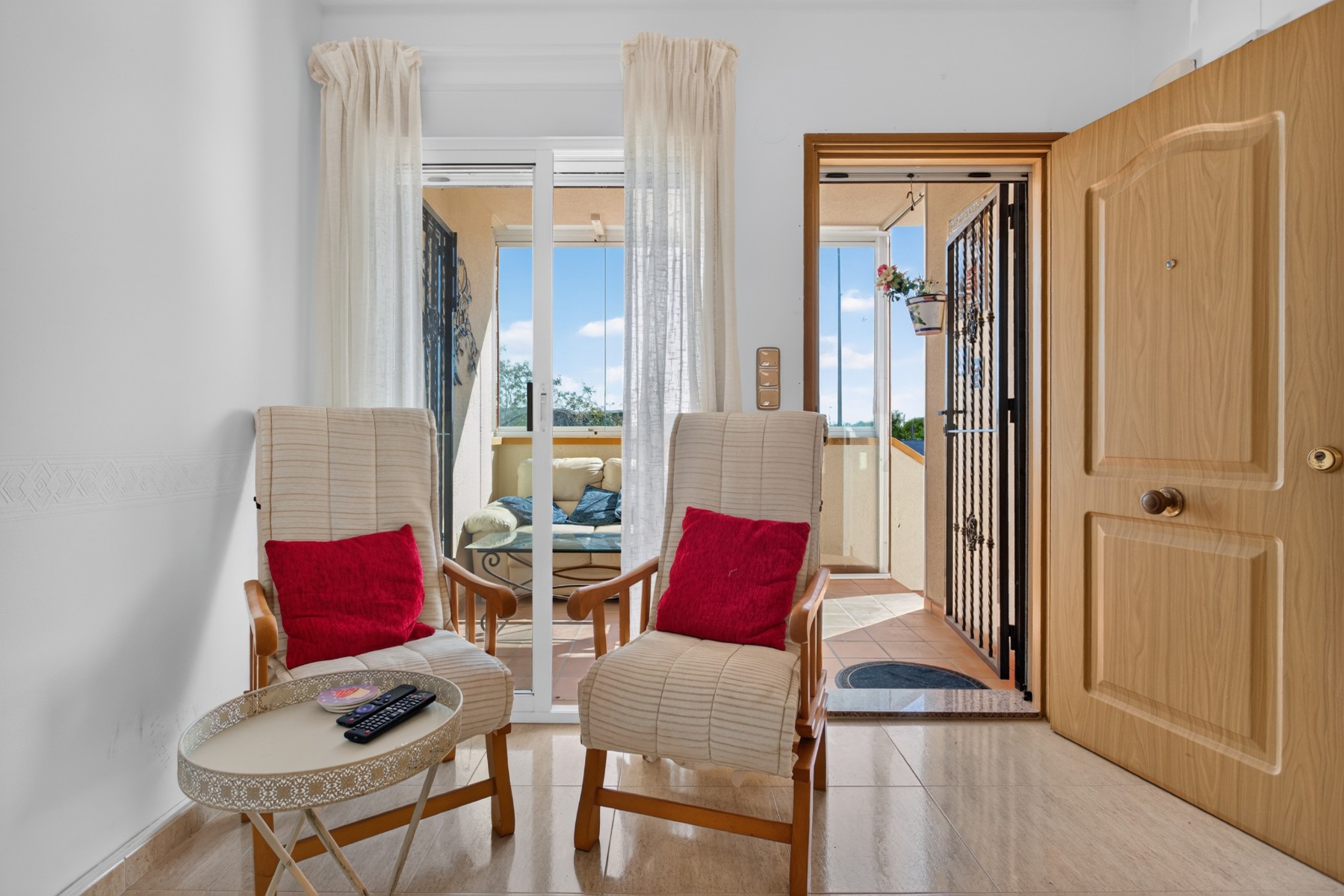 For sale - 2 Bedroom 2 Bathroom Villa in Villamartin - Costa Blanca  - Alicante