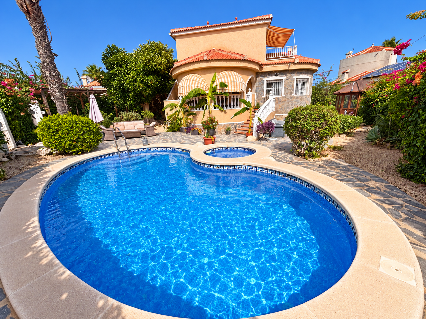 For sale - 3 Bedroom 3 Bathroom Villa in Ciudad Quesada - Costa Blanca  - Alicante