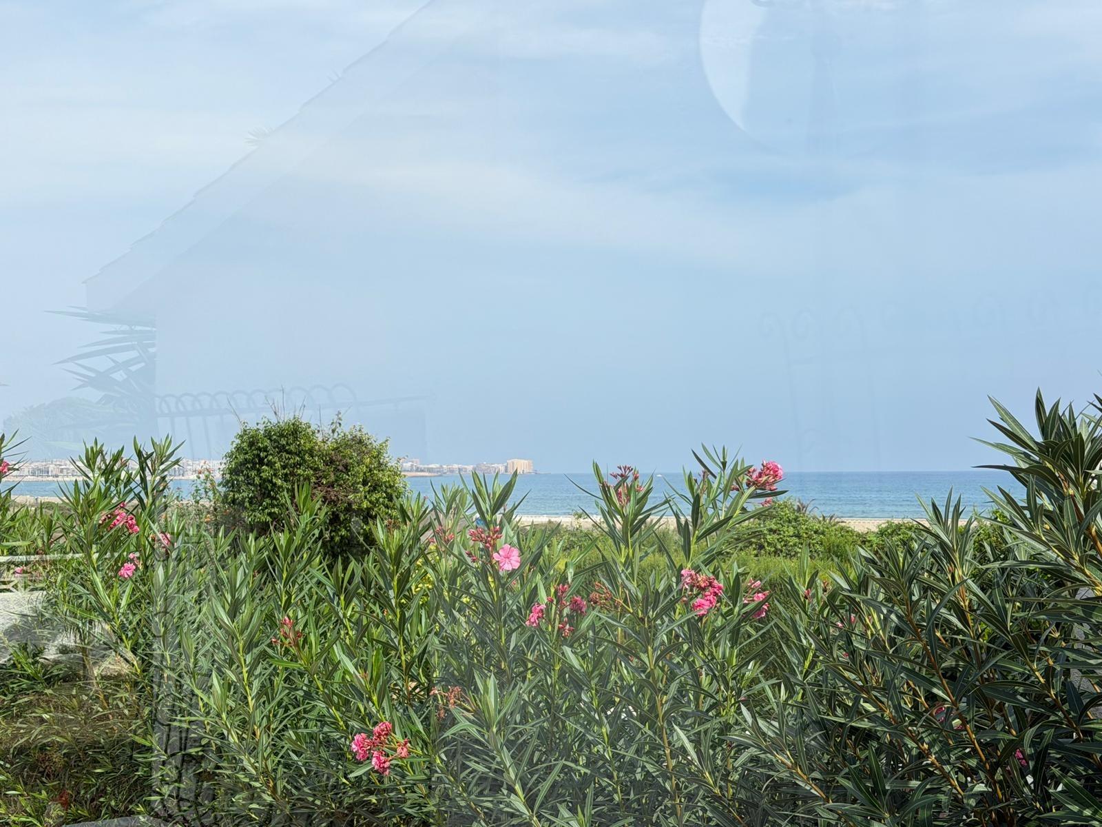 For sale - 4 Bedroom 2 Bathroom Villa in Torrevieja - Punta Prima  - Alicante