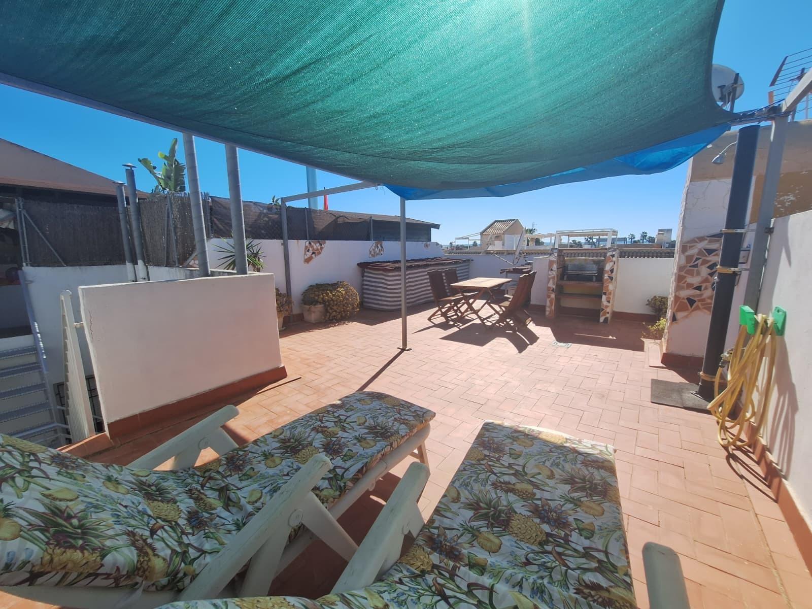 For sale - 2 Bedroom 1 Bathroom Top Floor apartment in Torrevieja - El Limonar  - Alicante