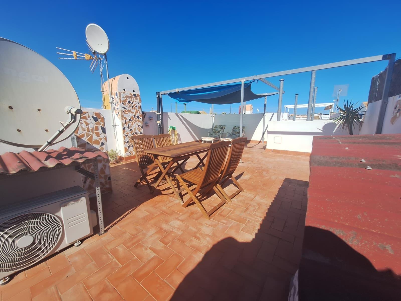 For sale - 2 Bedroom 1 Bathroom Top Floor apartment in Torrevieja - El Limonar  - Alicante