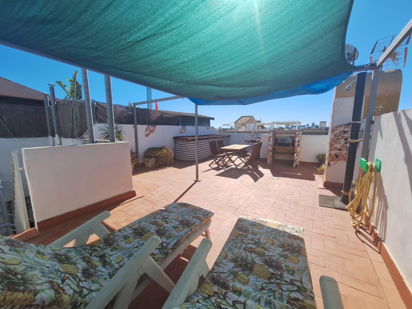 For sale - 2 Bedroom 1 Bathroom Top Floor apartment in Torrevieja - El Limonar  - Alicante