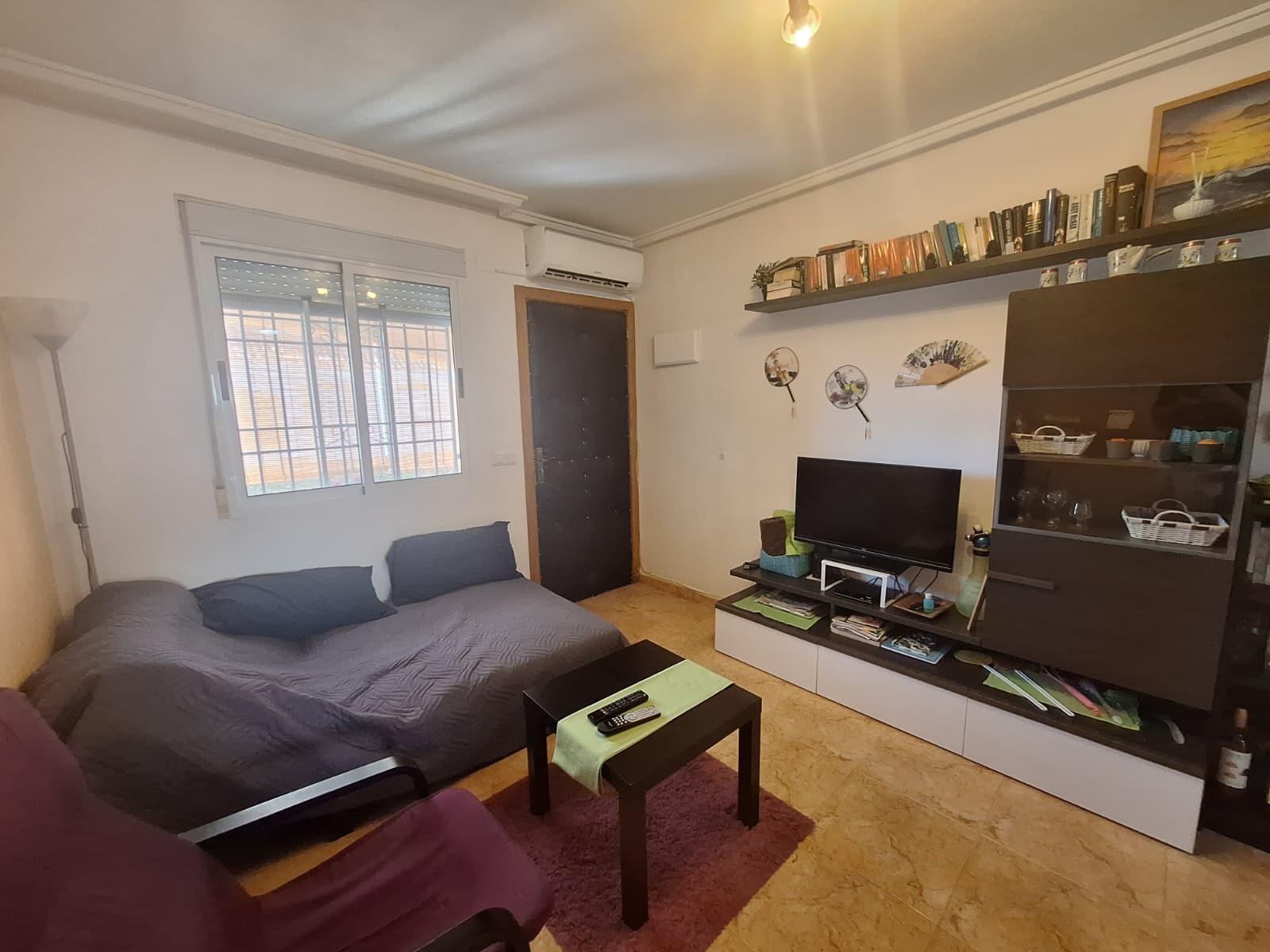 For sale - 2 Bedroom 1 Bathroom Top Floor apartment in Torrevieja - El Limonar  - Alicante