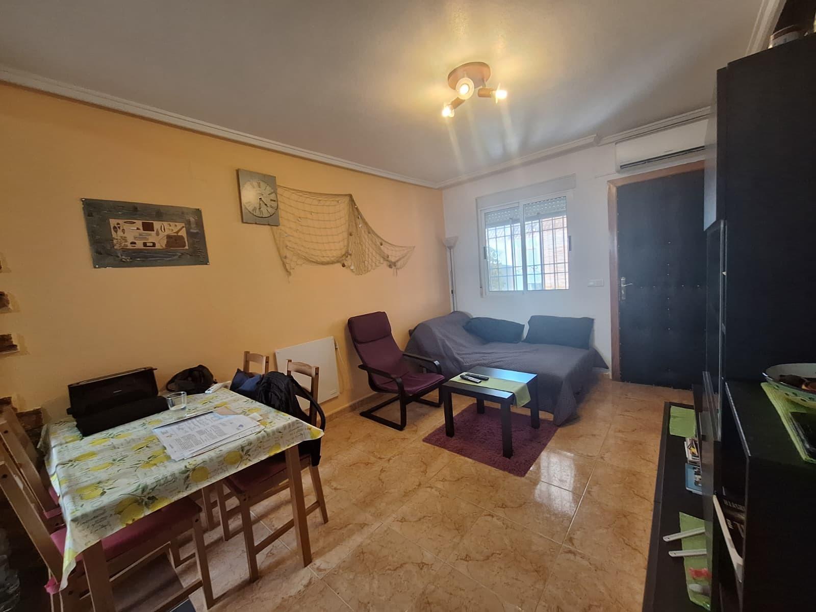 For sale - 2 Bedroom 1 Bathroom Top Floor apartment in Torrevieja - El Limonar  - Alicante