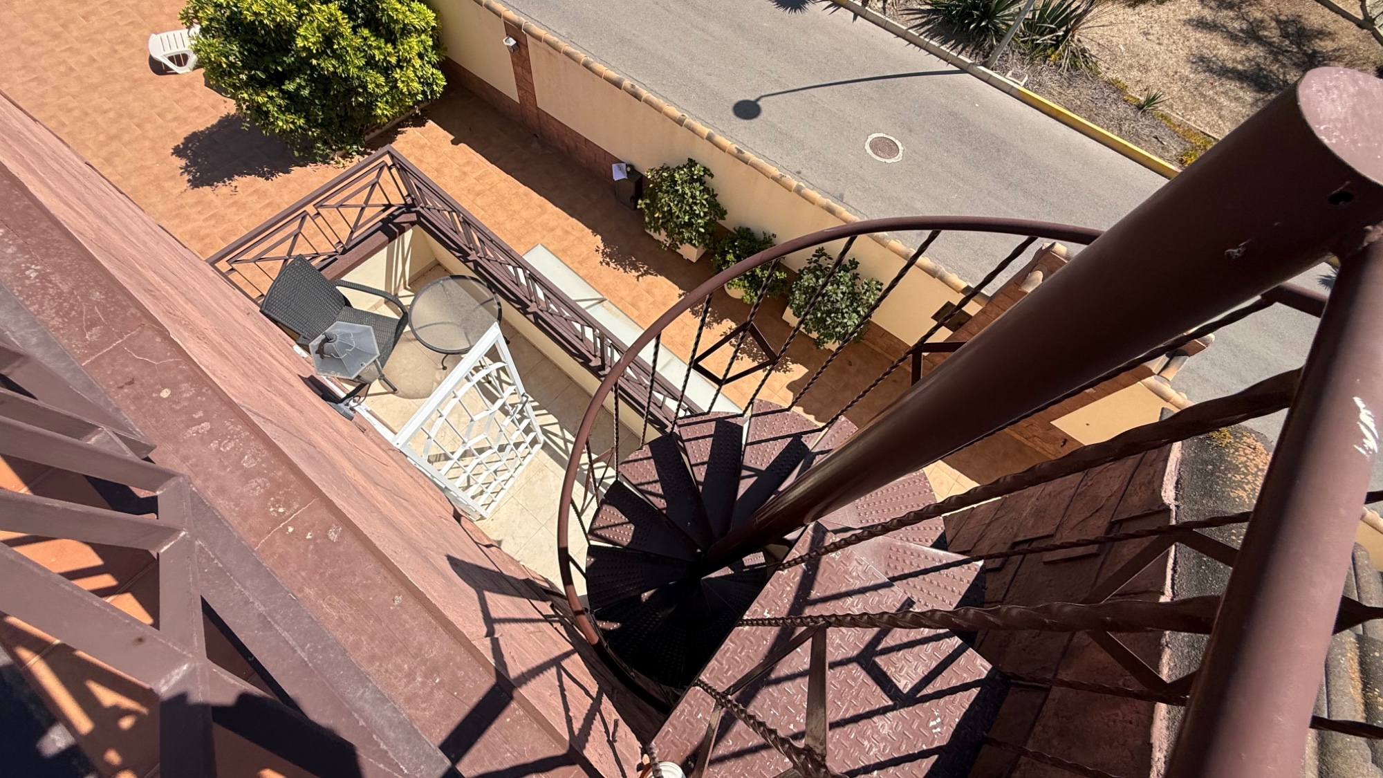 For sale - 7 Bedroom 4 Bathroom Villa in Torrevieja - Costa Blanca  - Alicante