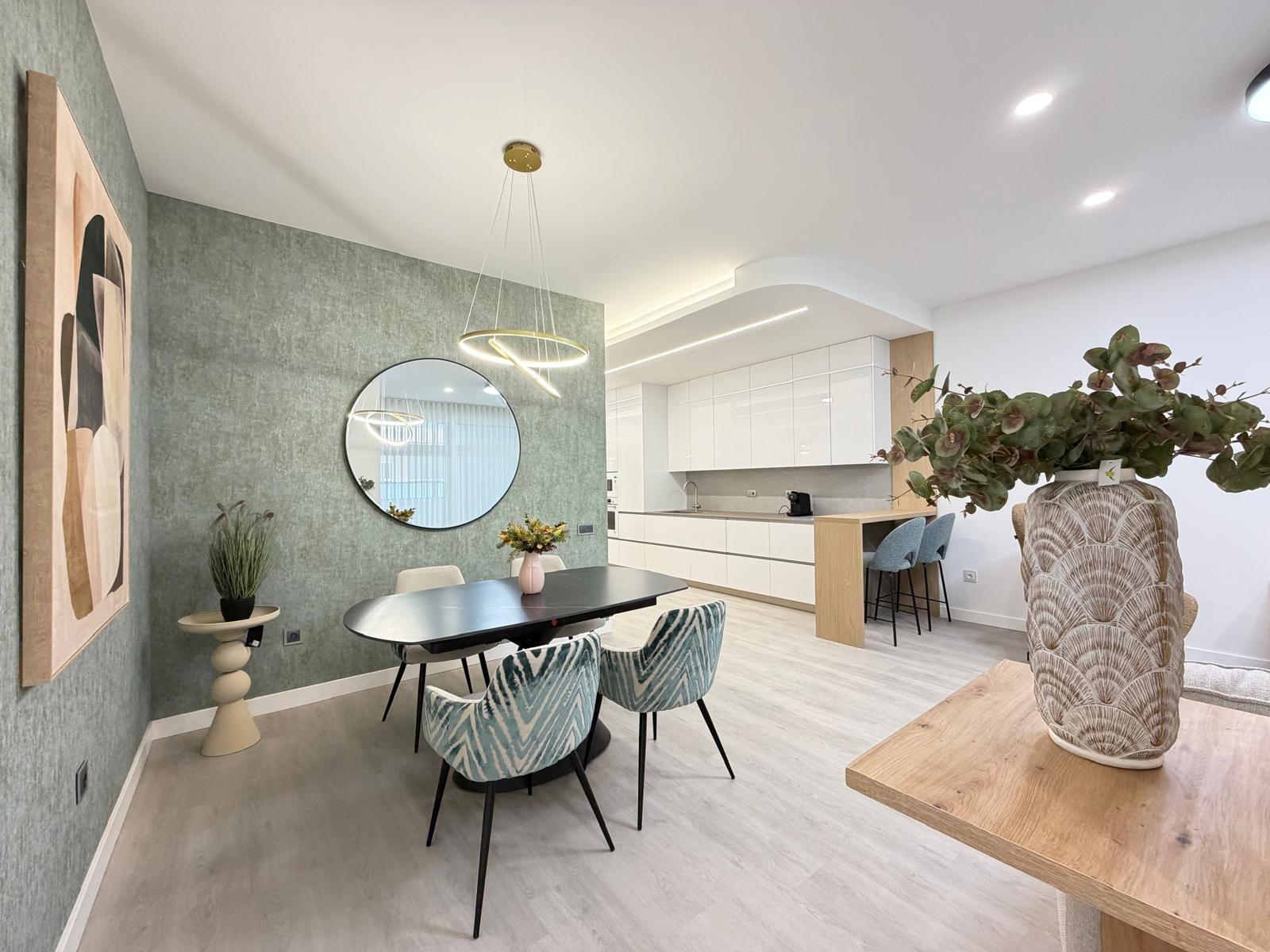 For sale - 2 Bedroom 2 Bathroom Apartment in Torrevieja - Playa Del Cura  - Alicante