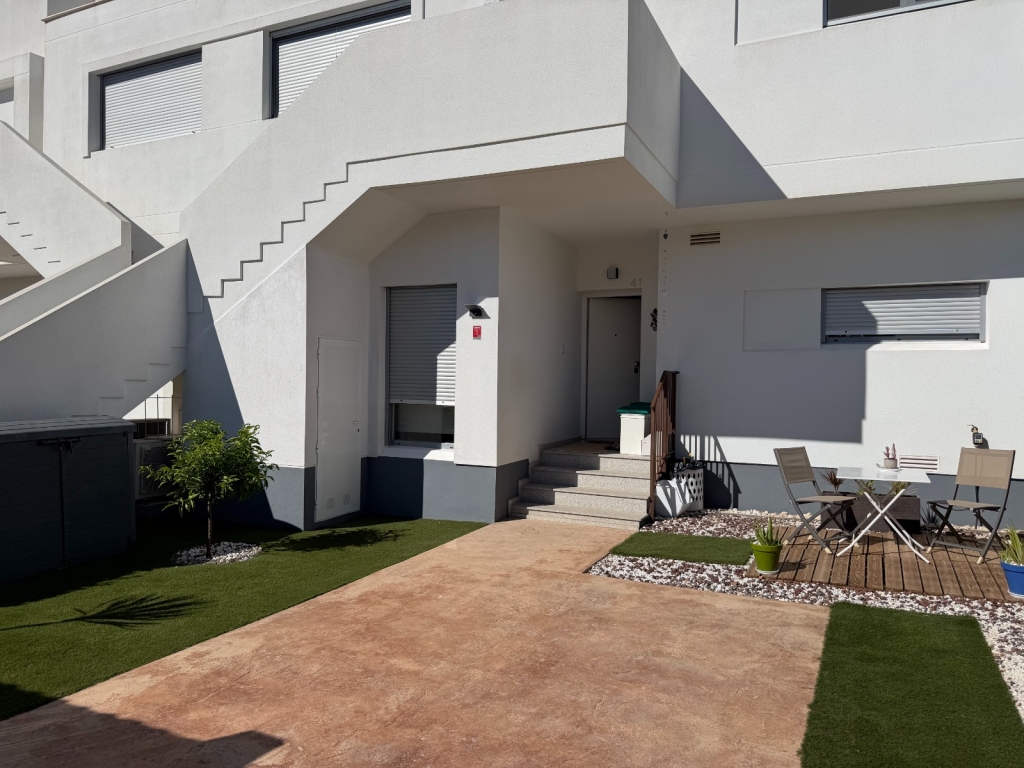 2 Bedroom 2 Bathroom Apartment in Orihuela Costa
