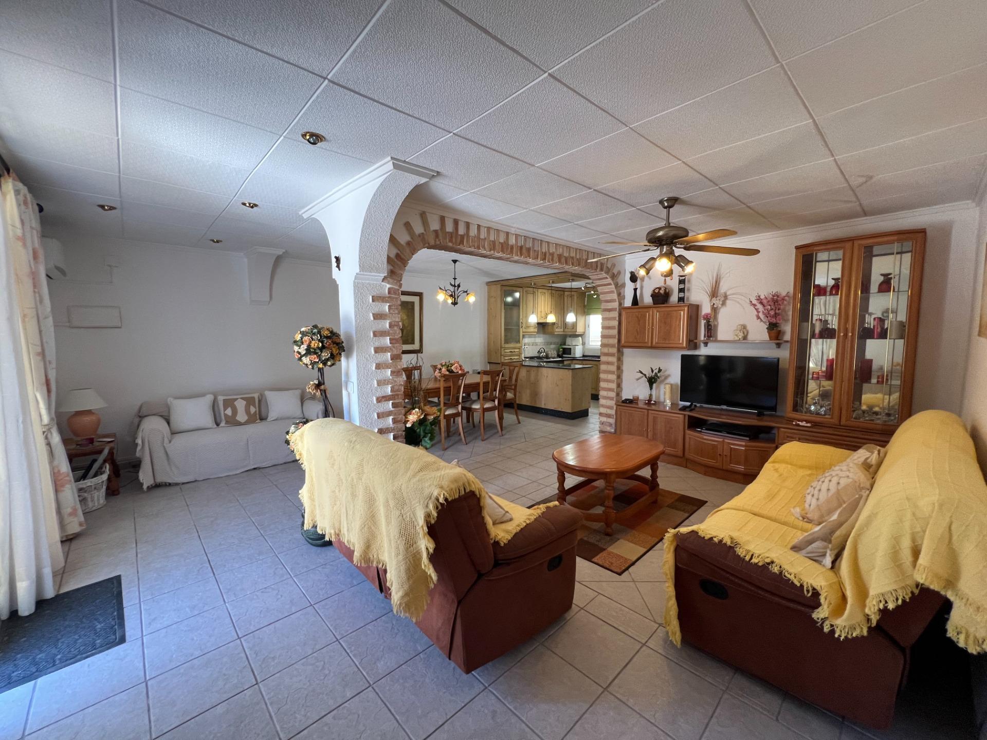 For sale - 3 Bedroom 2 Bathroom Town House in Torrevieja - San Luis  - Alicante