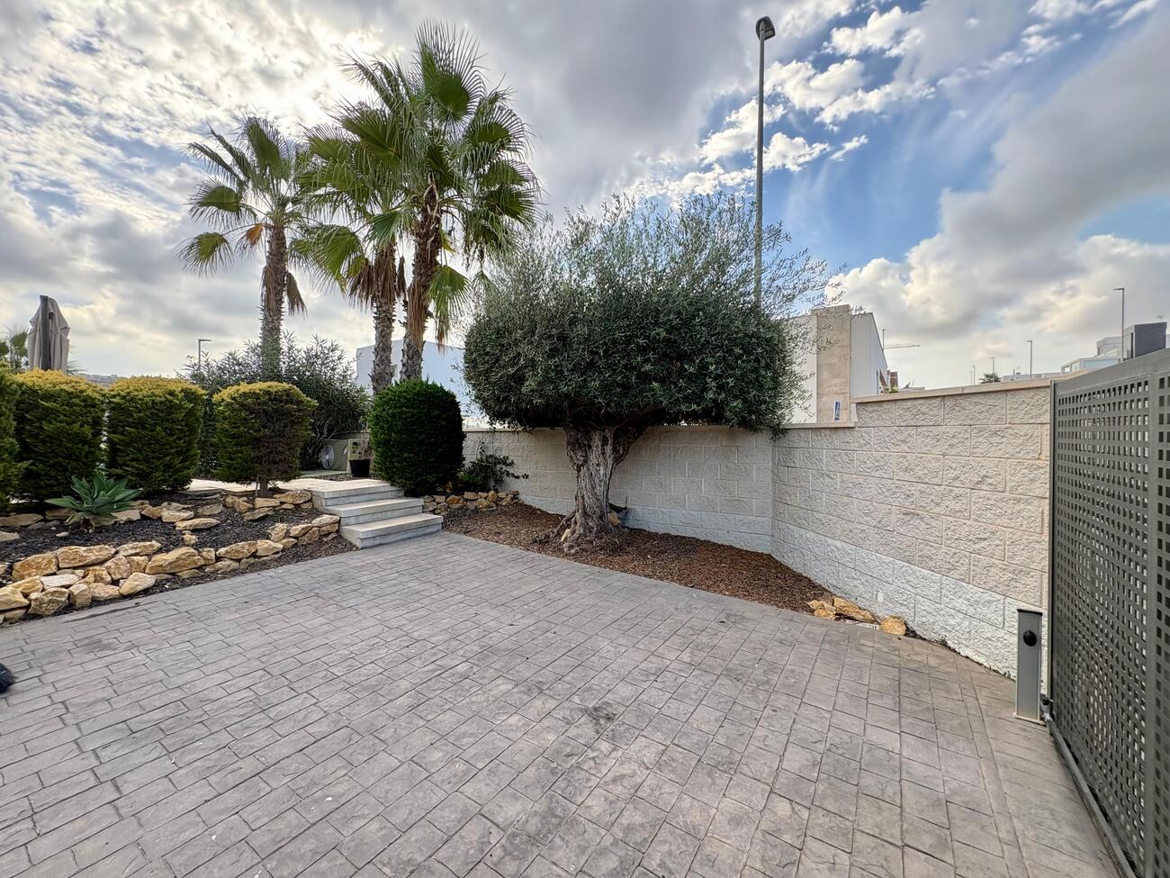 For sale - 3 Bedroom 2 Bathroom Villa in Benijofar - Costa Blanca  - Alicante