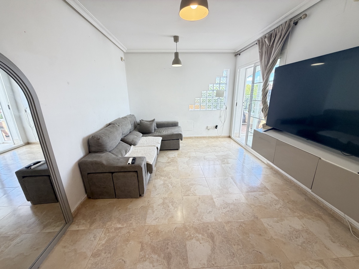 For sale - 2 Bedroom 1 Bathroom Top Floor Apartment in Lomas De Cabo Roig - , Lomas De Cabo Roig, Alicante, Spain - Alicante