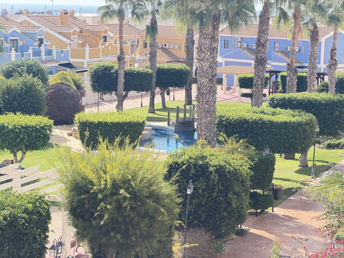 For sale - 2 Bedroom 1 Bathroom Top Floor Apartment in Lomas De Cabo Roig - , Lomas De Cabo Roig, Alicante, Spain - Alicante